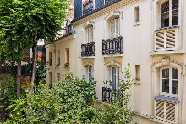 Sale Apartment Paris 16 3&nbsp;Rooms 75&nbsp;m²
