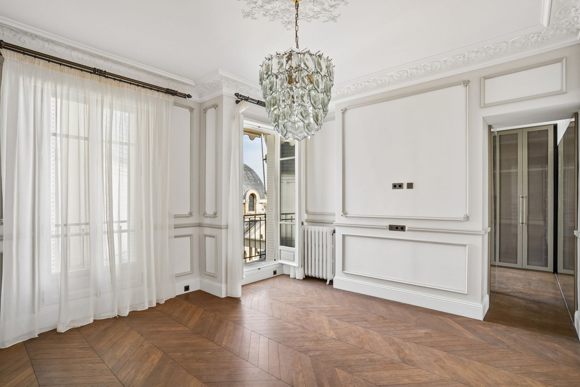 appartement 8 Pièces en location sur PARIS (75016)