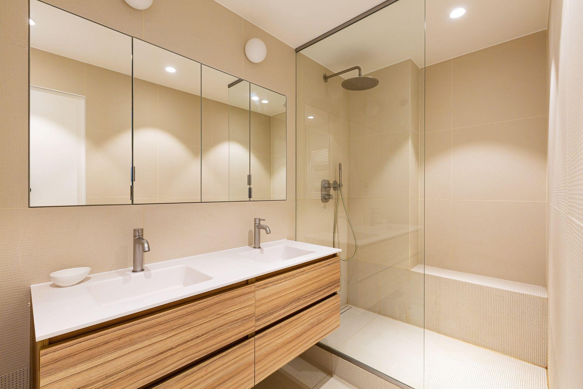 appartement 6 Pièces en vente sur PARIS (75006)