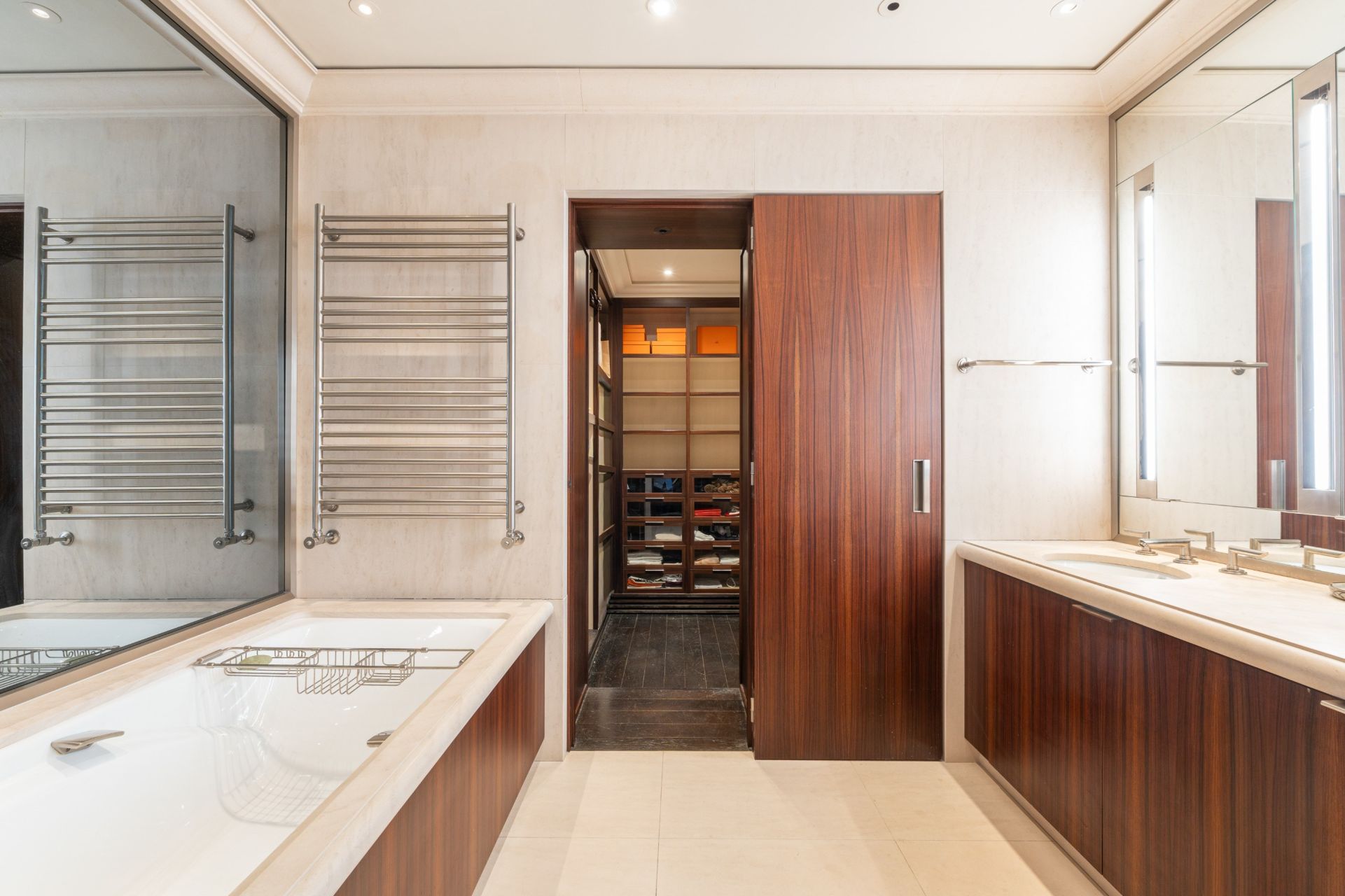 appartement 6 Pièces en vente sur PARIS (75006)