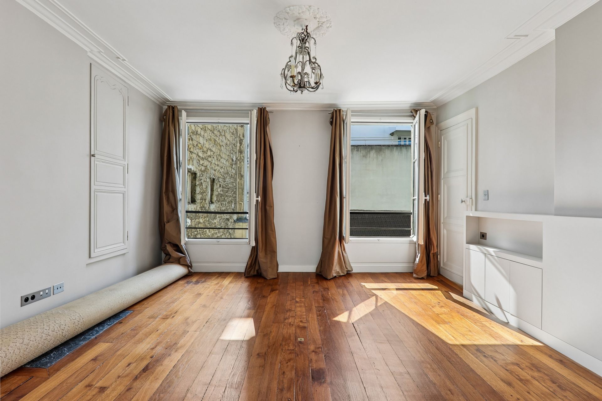 appartement 4 Pièces en vente sur PARIS (75008)