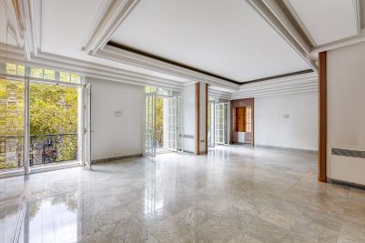 Vente Appartement Paris 4 6&nbsp;Pièces 347&nbsp;m²