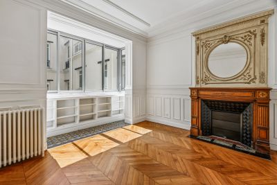 Sale Apartment Paris 8 3&nbsp;Rooms 125&nbsp;m²