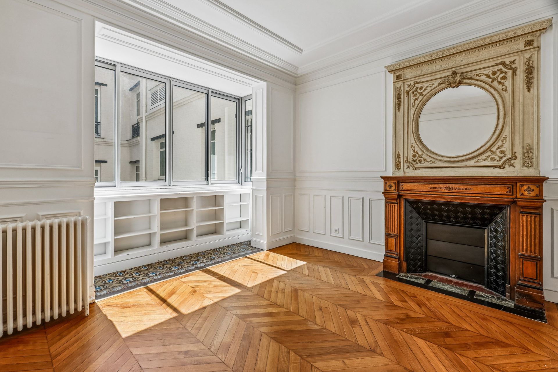 apartment 8 Rooms for sale on PARIS (75008)