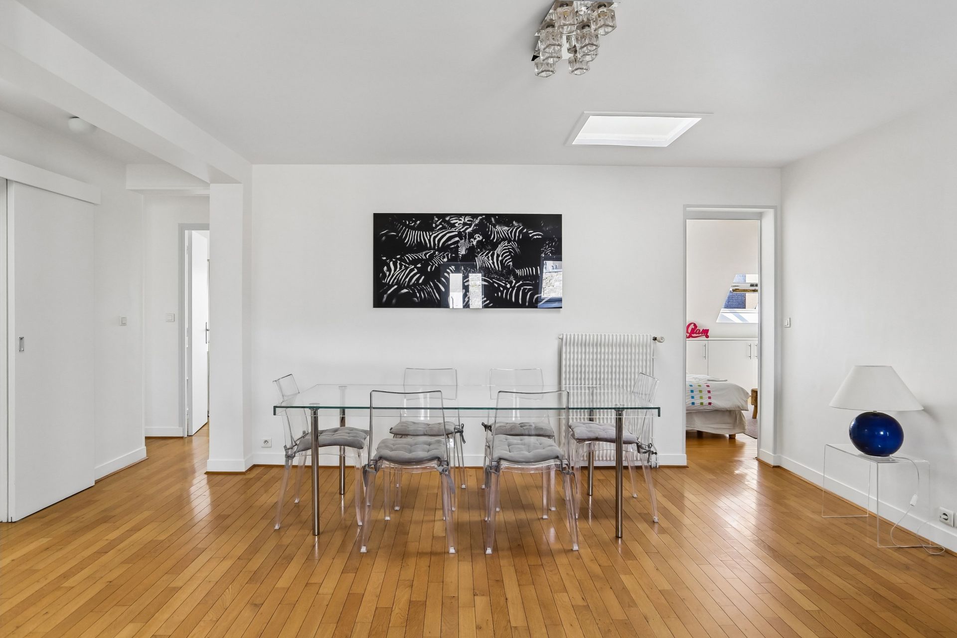apartment 4 Rooms for rent on PARIS (75008)