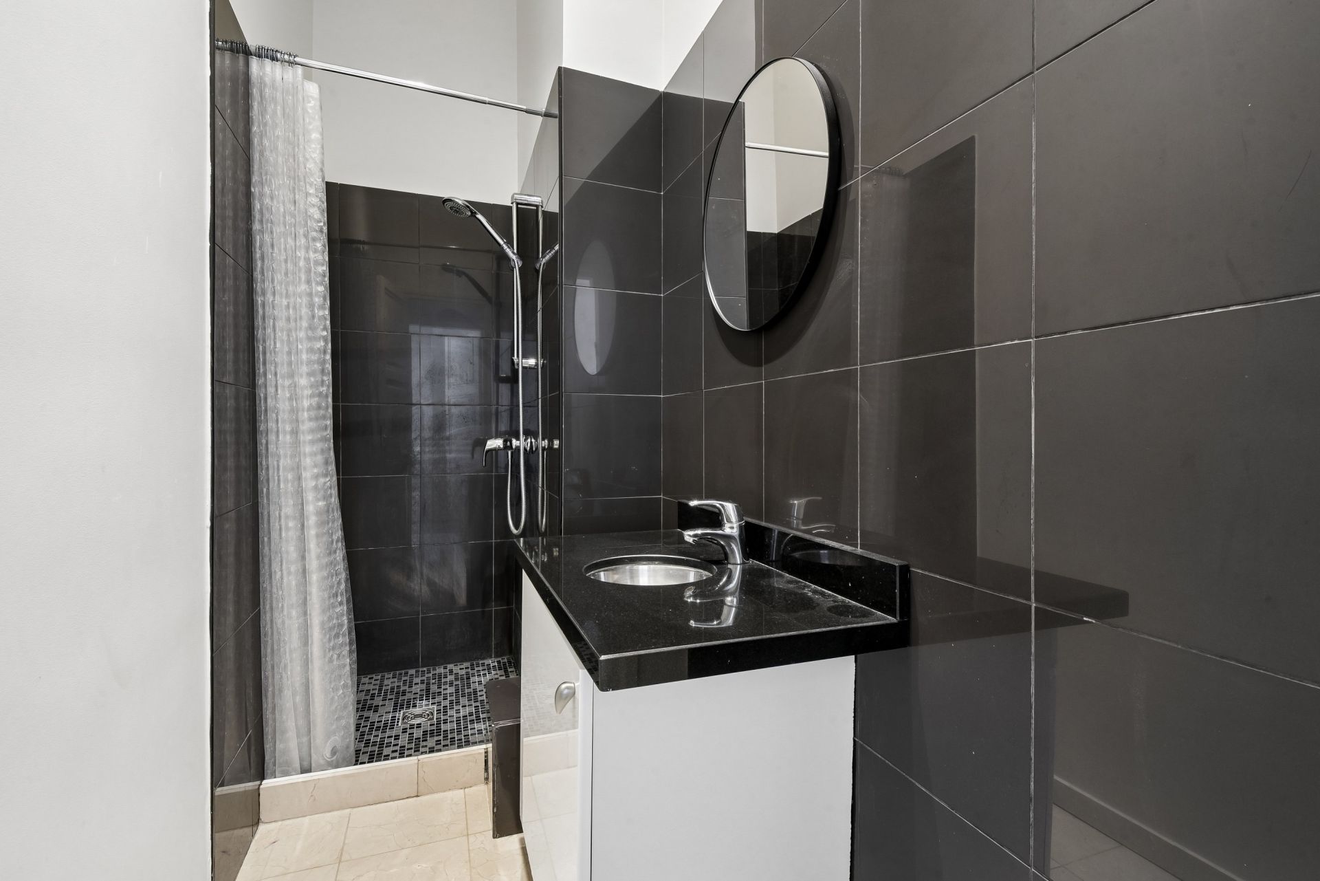 appartement 6 Pièces en location sur PARIS (75016)