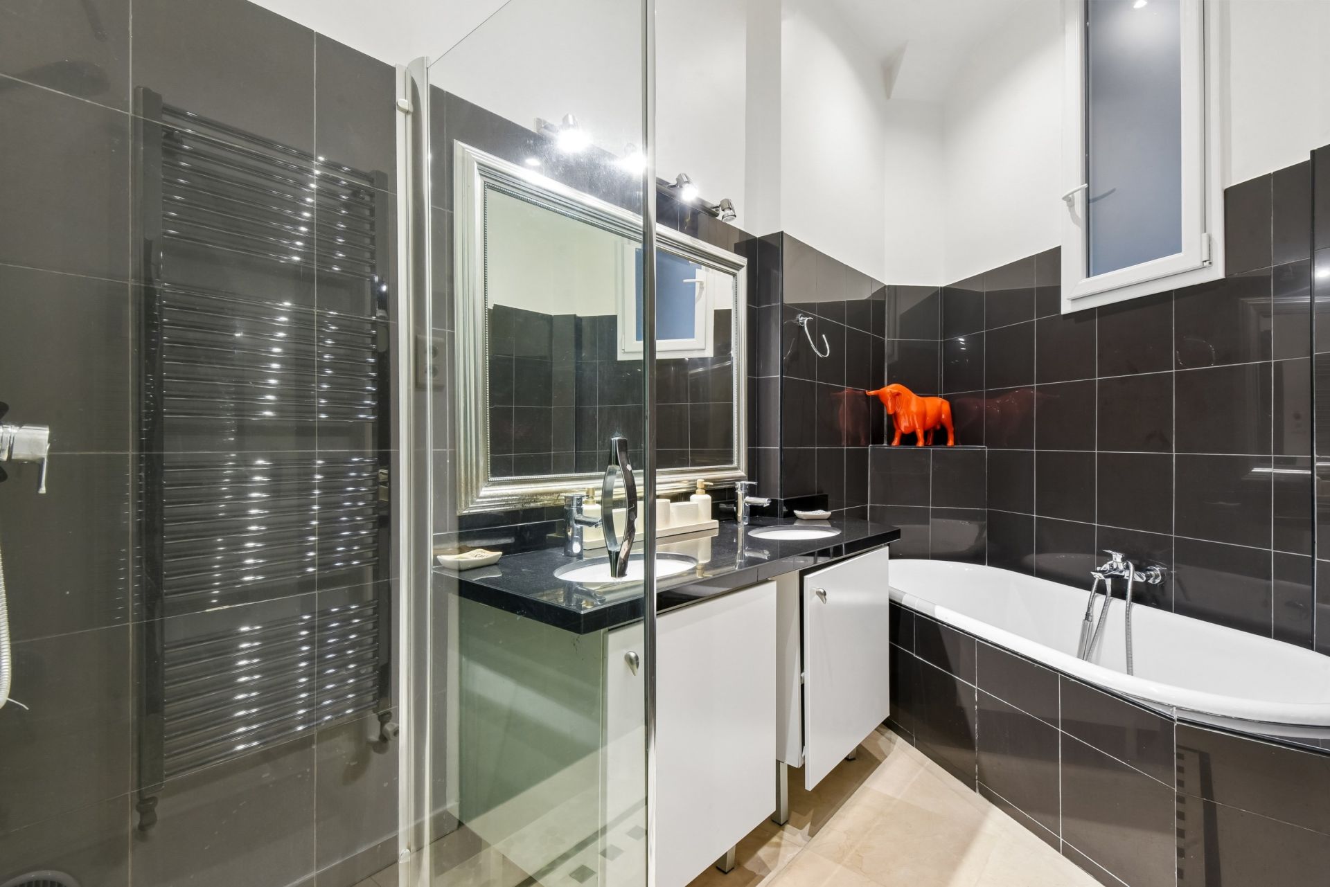 appartement 6 Pièces en location sur PARIS (75016)