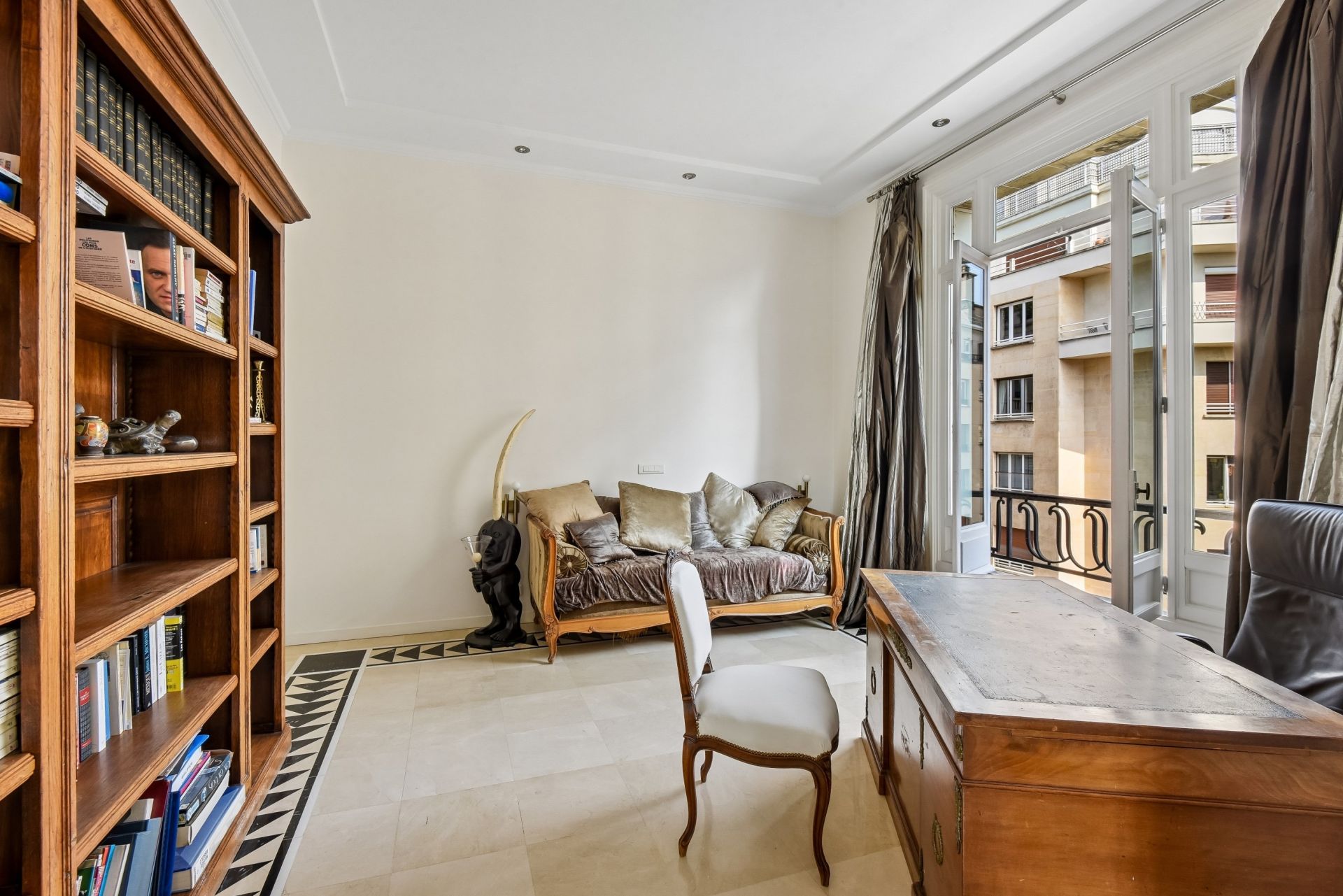 appartement 6 Pièces en location sur PARIS (75016)