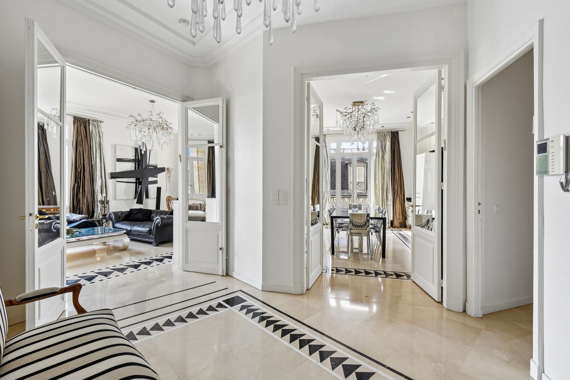 appartement 6 Pièces en location sur PARIS (75016)