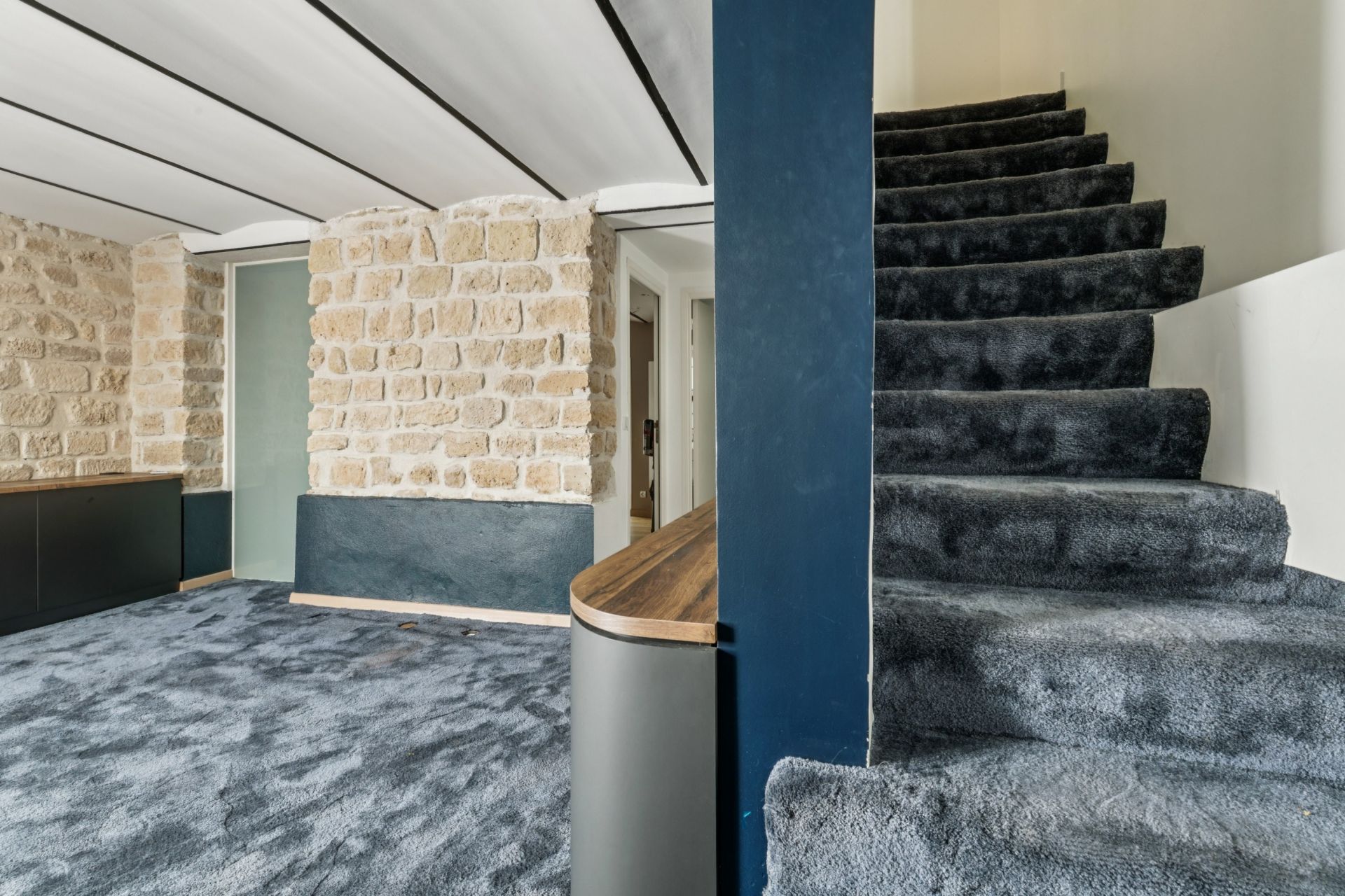 townhouse 7 Rooms for rent on PARIS (75016)