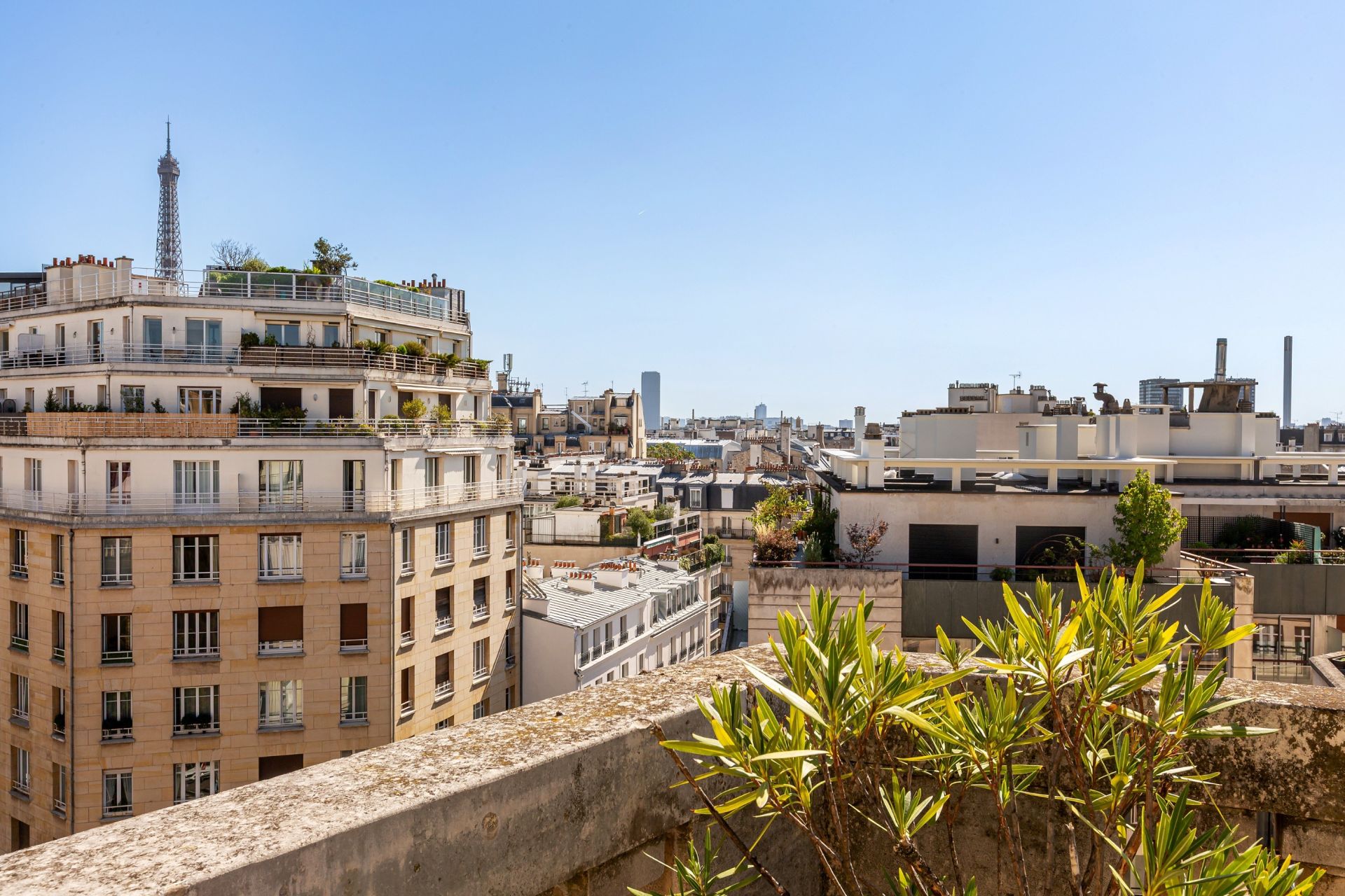 appartement 13 Pièces en vente sur PARIS (75016)