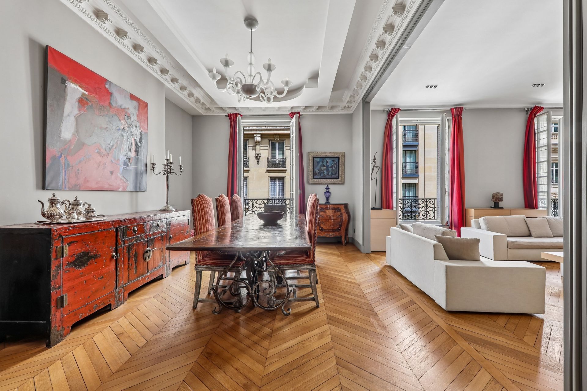 apartment 7 Rooms for sale on PARIS (75016)
