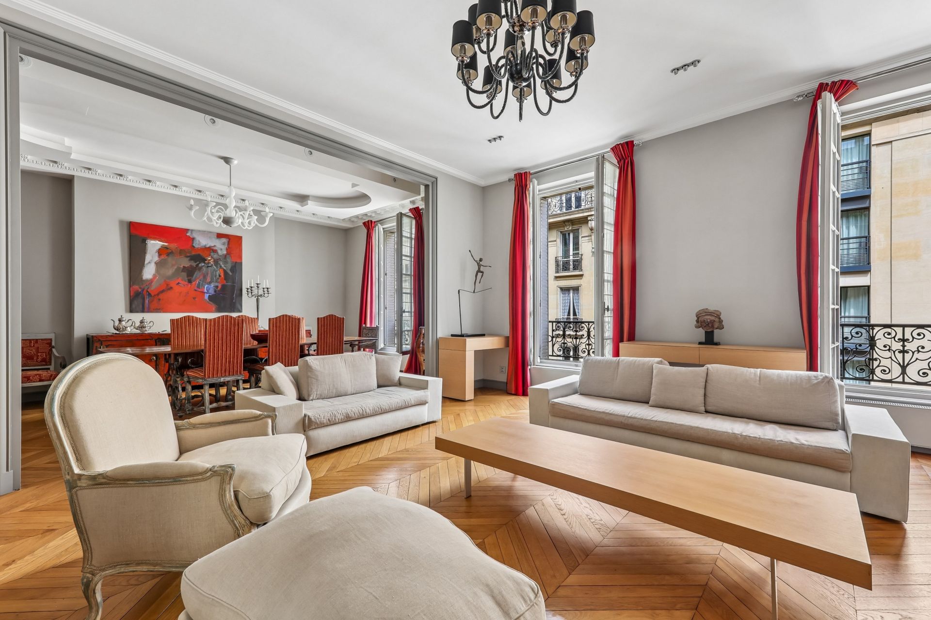 apartment 7 Rooms for sale on PARIS (75016)