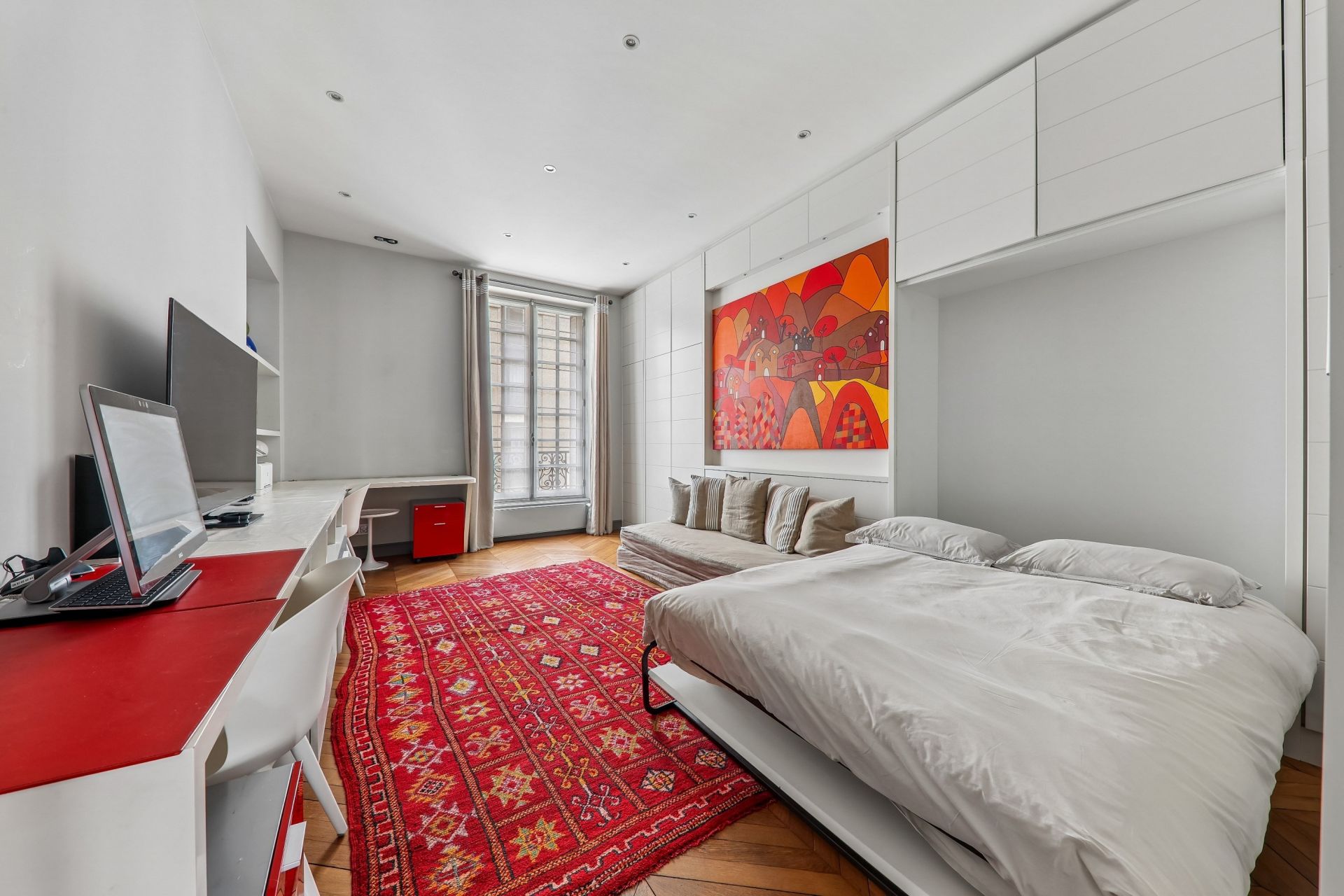apartment 7 Rooms for sale on PARIS (75016)