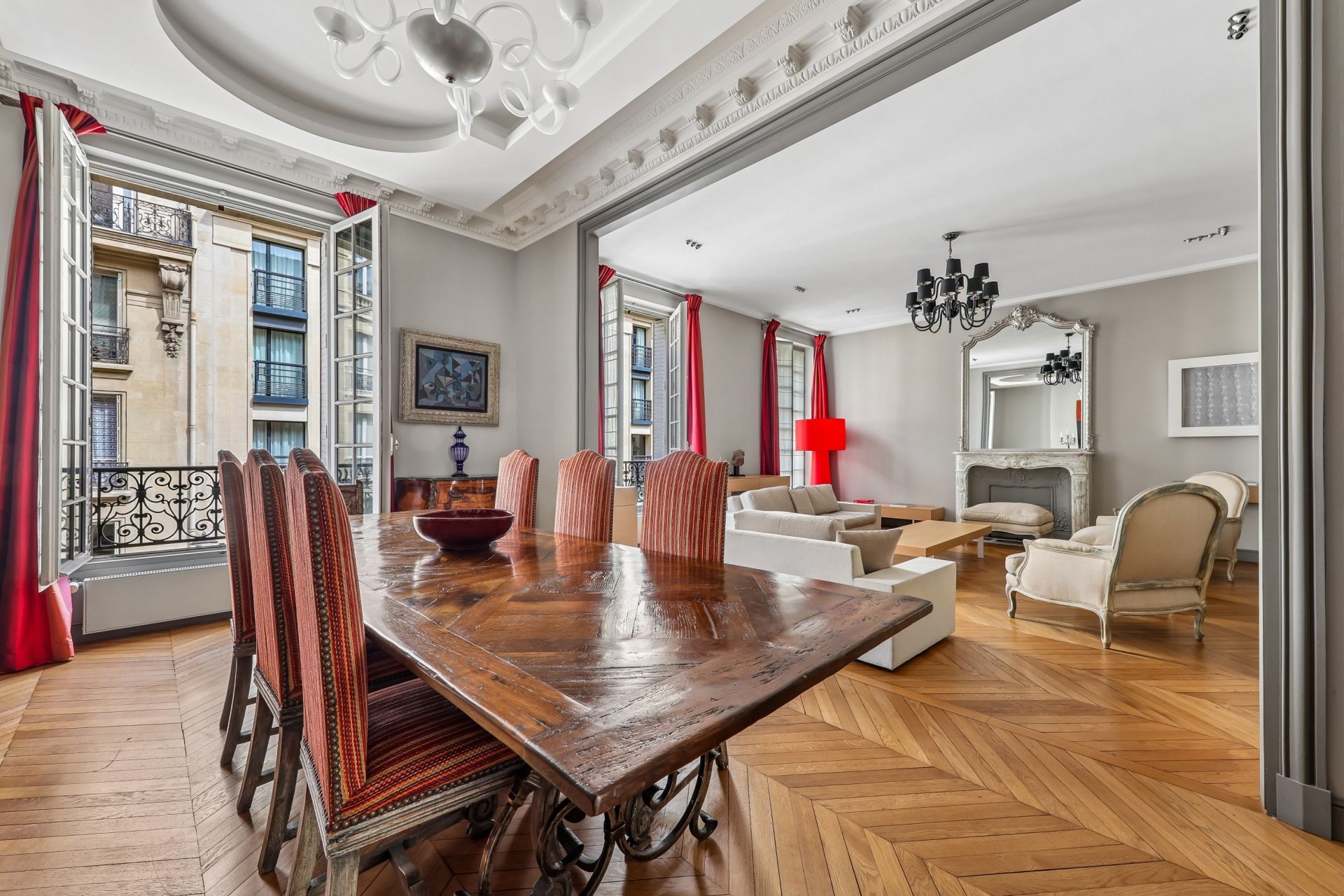 apartment 7 Rooms for sale on PARIS (75016)