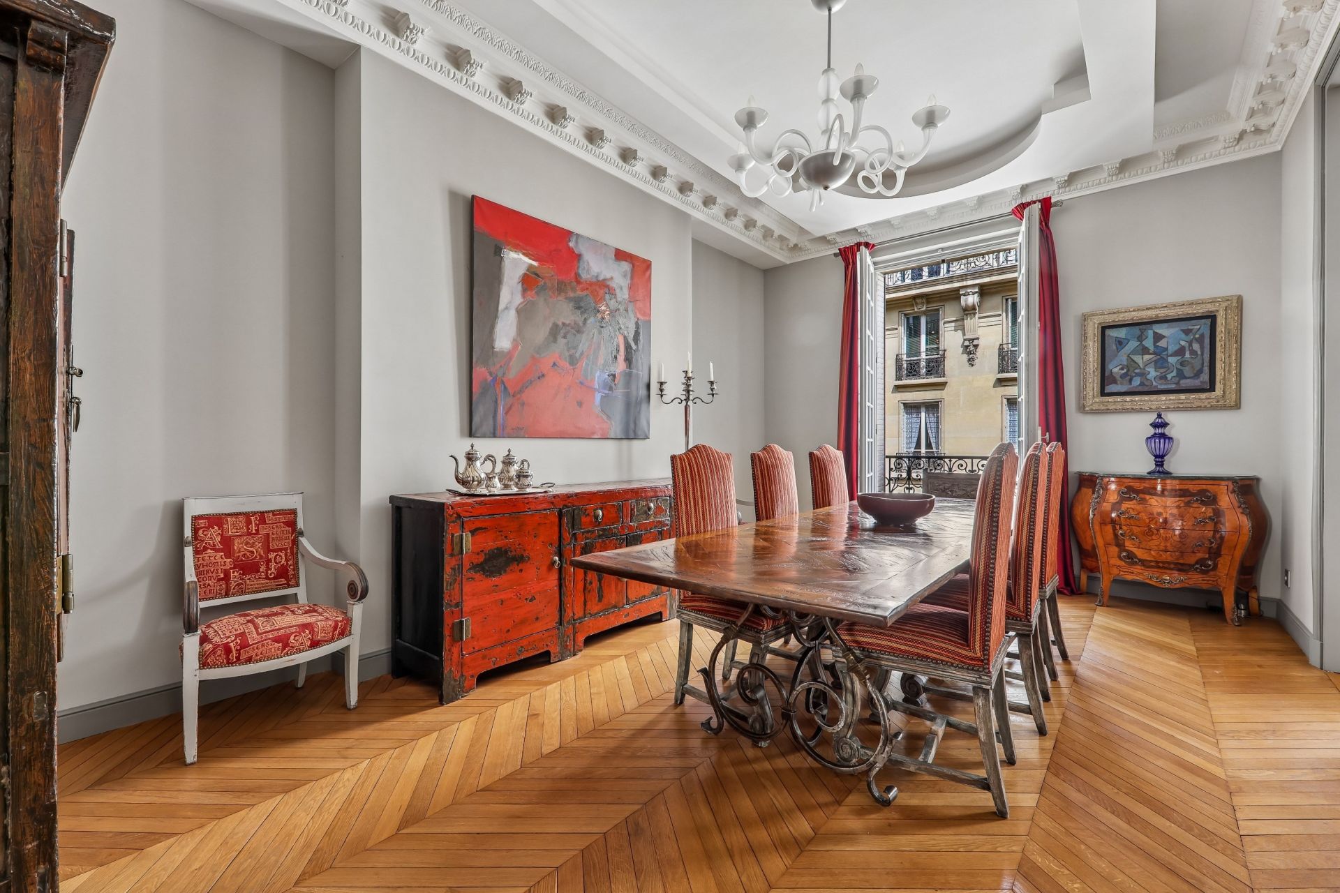 apartment 7 Rooms for sale on PARIS (75016)