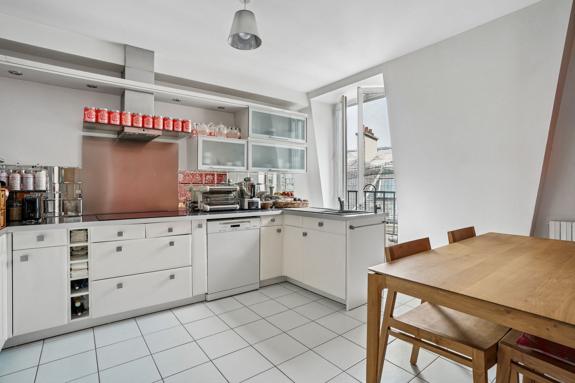duplex 5 Rooms for sale on PARIS (75008)