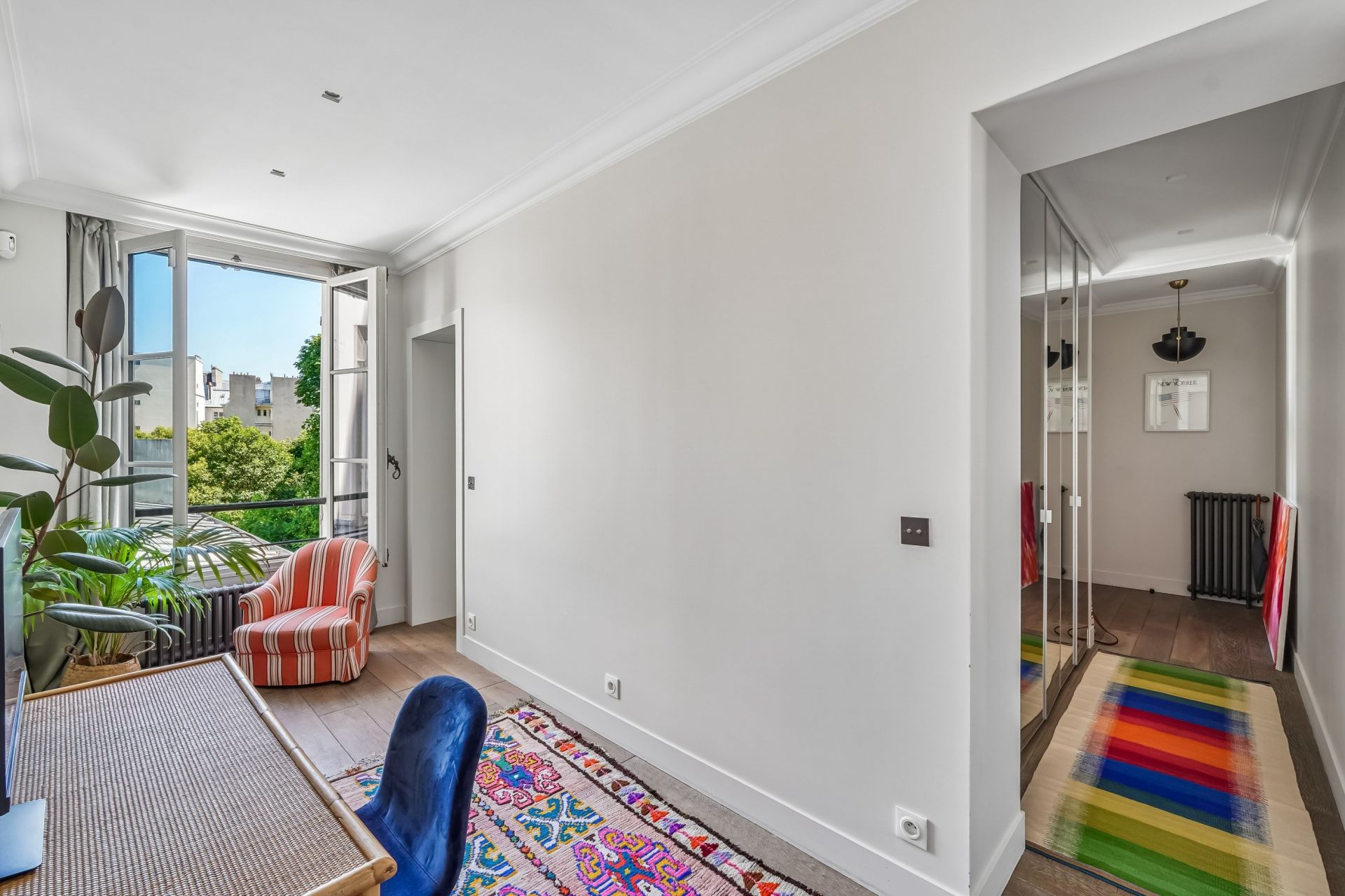 apartment 2 Rooms for sale on PARIS (75007)