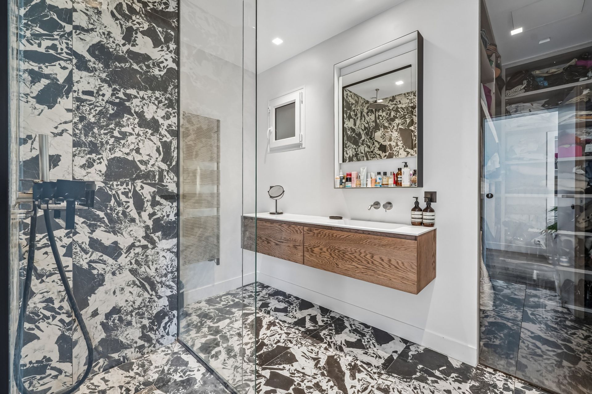 apartment 2 Rooms for sale on PARIS (75007)