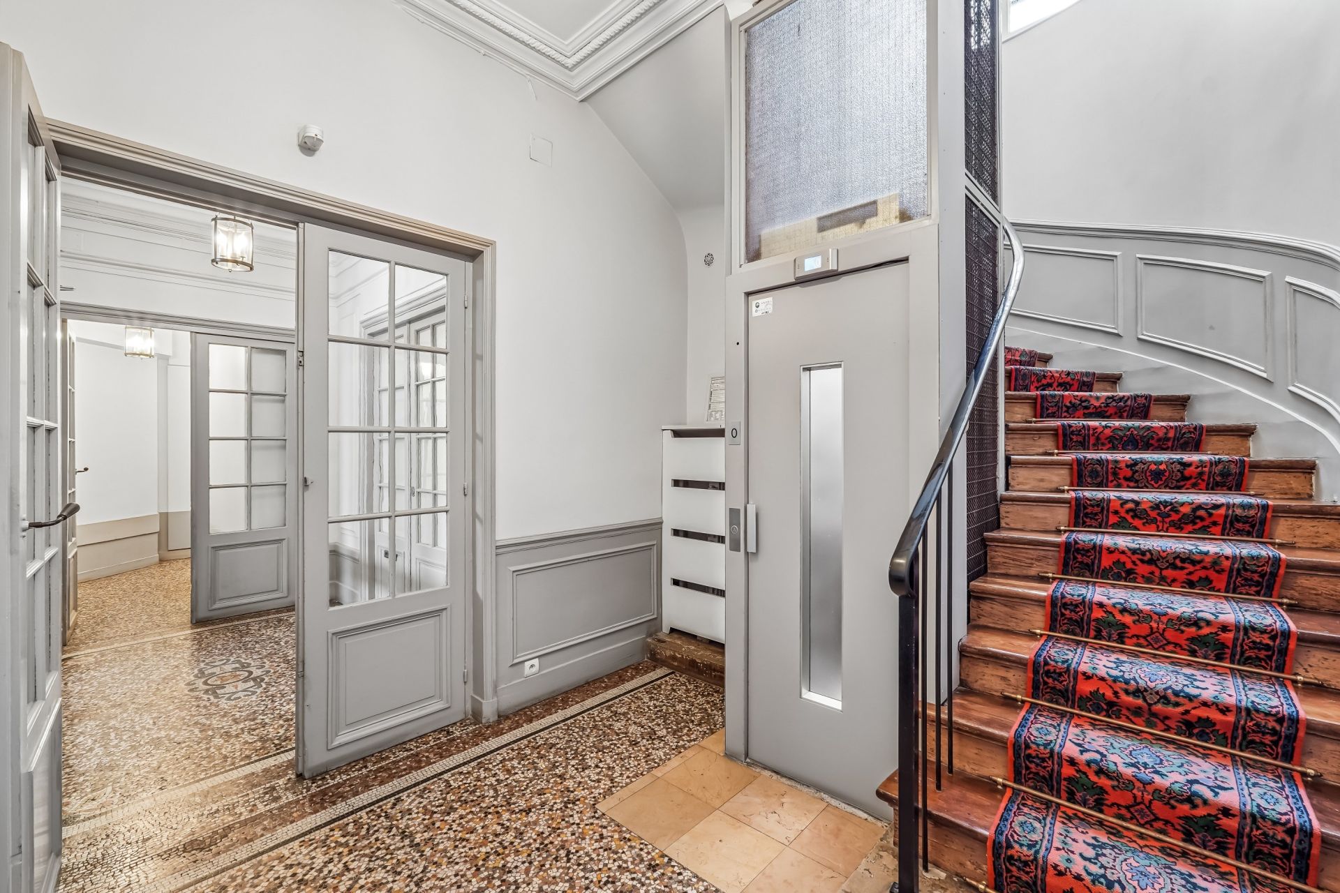 apartment 2 Rooms for sale on PARIS (75007)