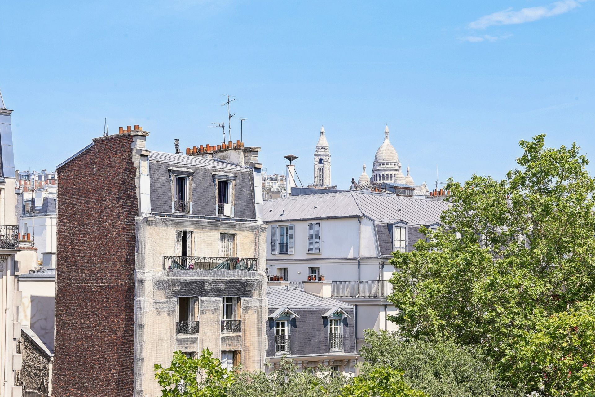 apartment 6 Rooms for sale on PARIS (75009)