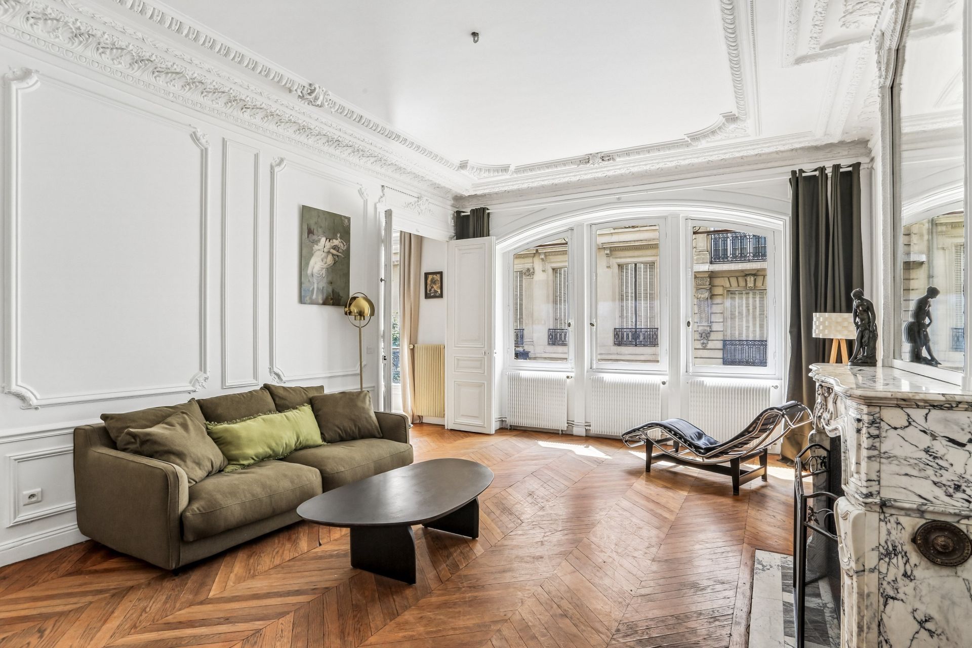 apartment 3 Rooms for sale on PARIS (75008)