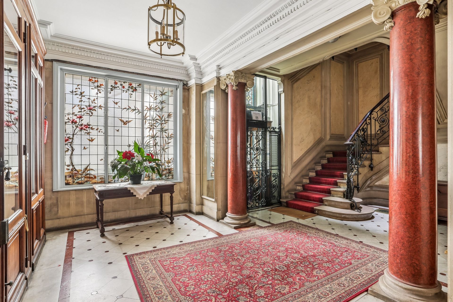 apartment 3 Rooms for sale on PARIS (75008)