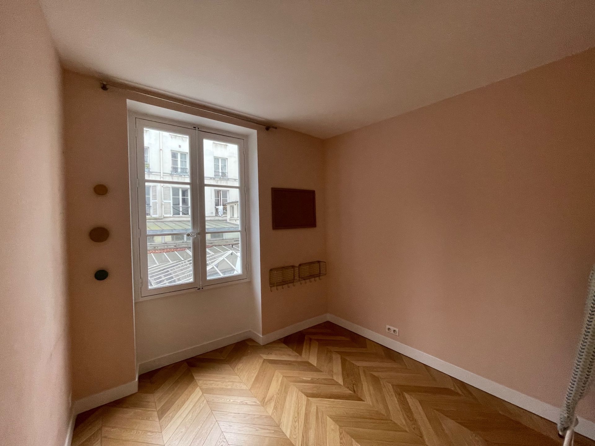 apartment 4 Rooms for rent on PARIS (75006)