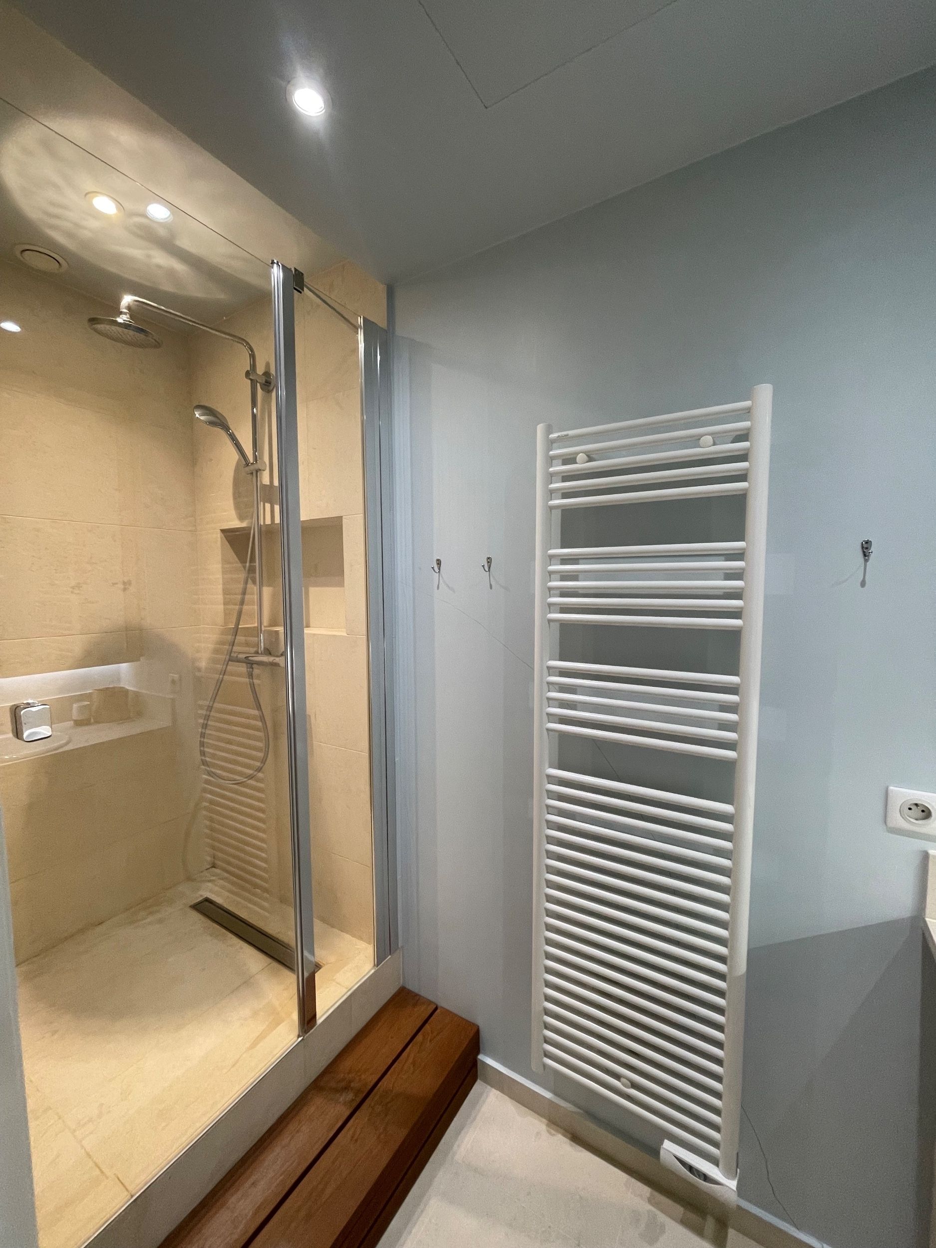 apartment 4 Rooms for rent on PARIS (75006)