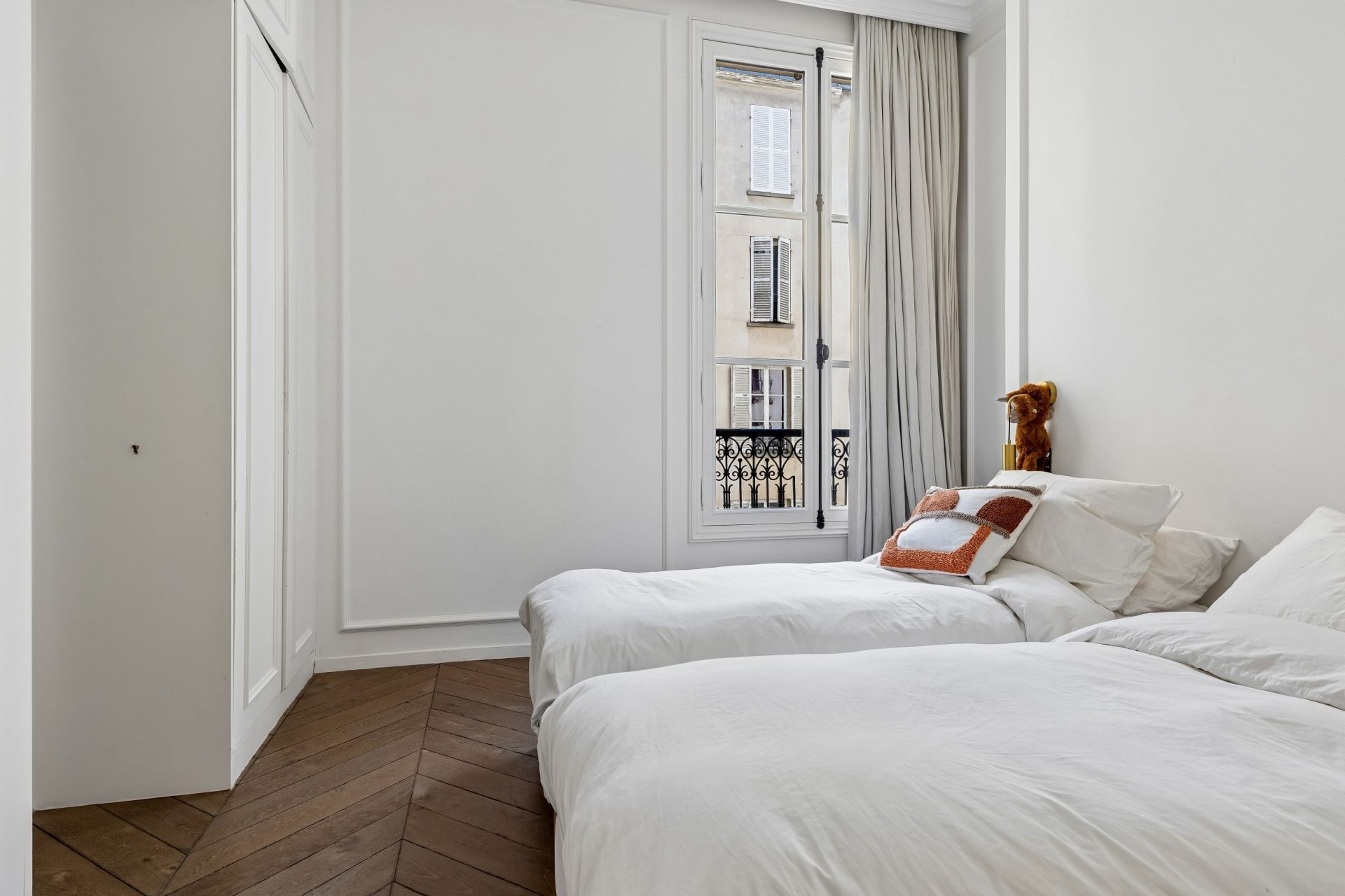 appartement 4 Pièces en vente sur PARIS (75007)