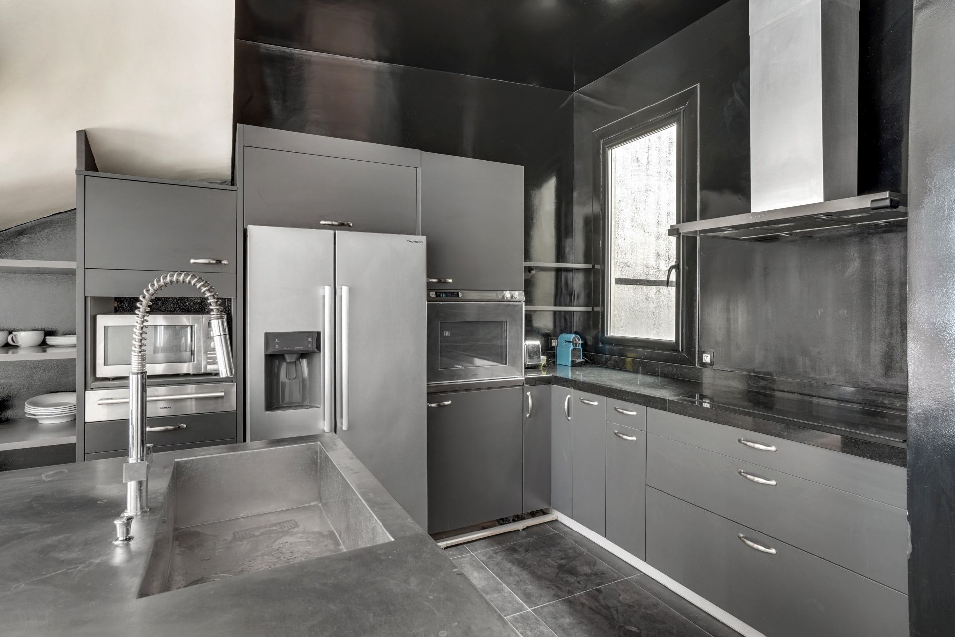 apartment 5 Rooms for sale on PARIS (75008)