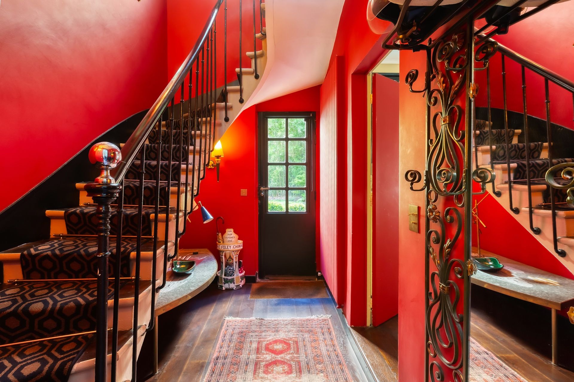 mansion (hôtel particulier) 7 Rooms for sale on PARIS (75116)