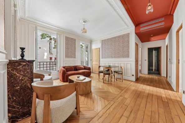 Vente Appartement Paris 7 3&nbsp;Pièces 74&nbsp;m²