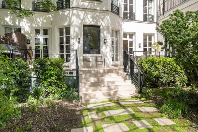 Vente Hôtel particulier Paris 7 6&nbsp;Pièces 320&nbsp;m²