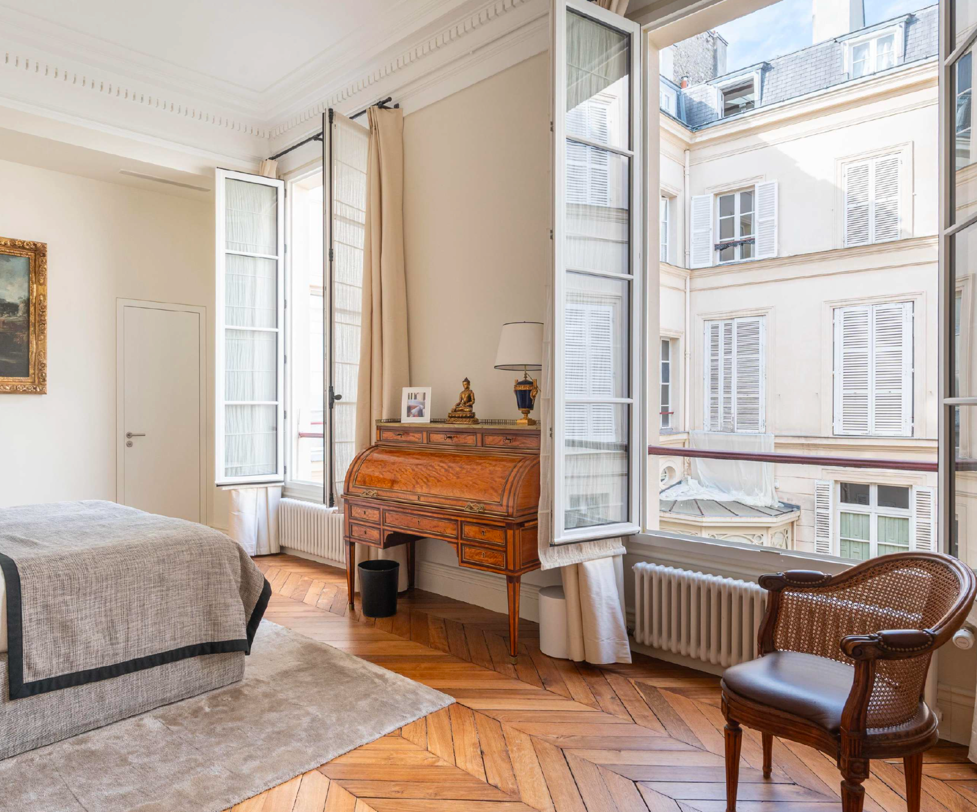 appartement 5 Pièces en vente sur PARIS (75007)