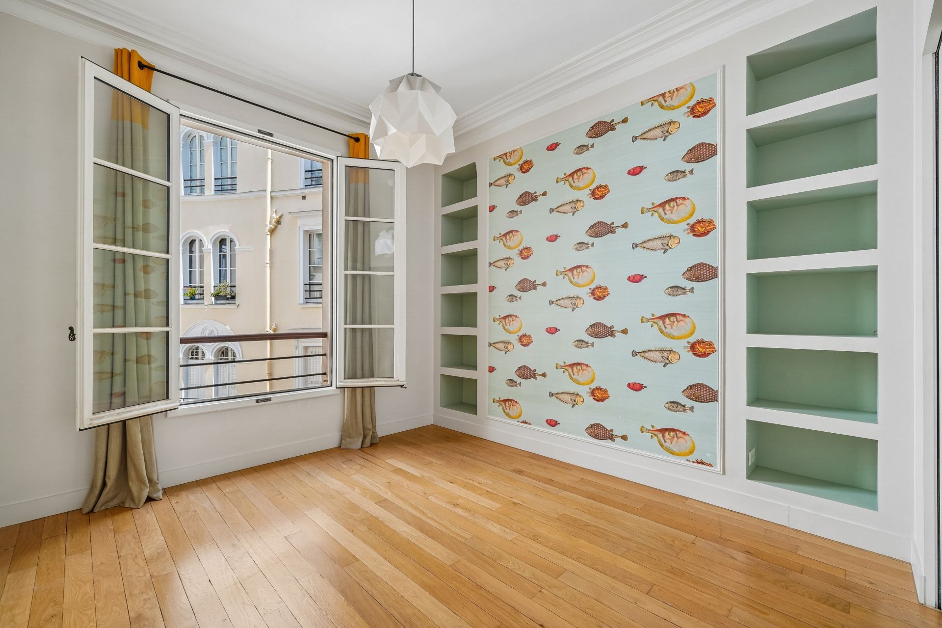 apartment 6 Rooms for sale on PARIS (75009)