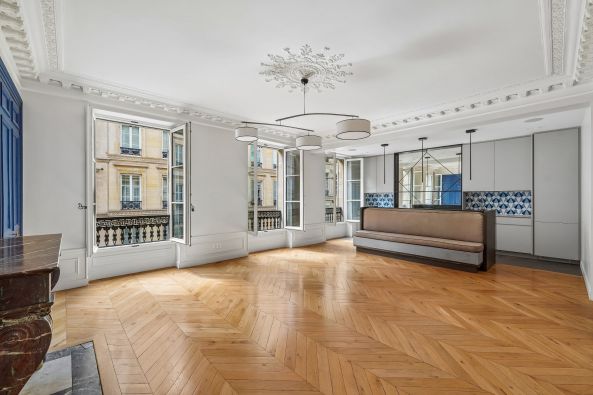 Sale Apartment Paris 9 6&nbsp;Rooms 152&nbsp;m²