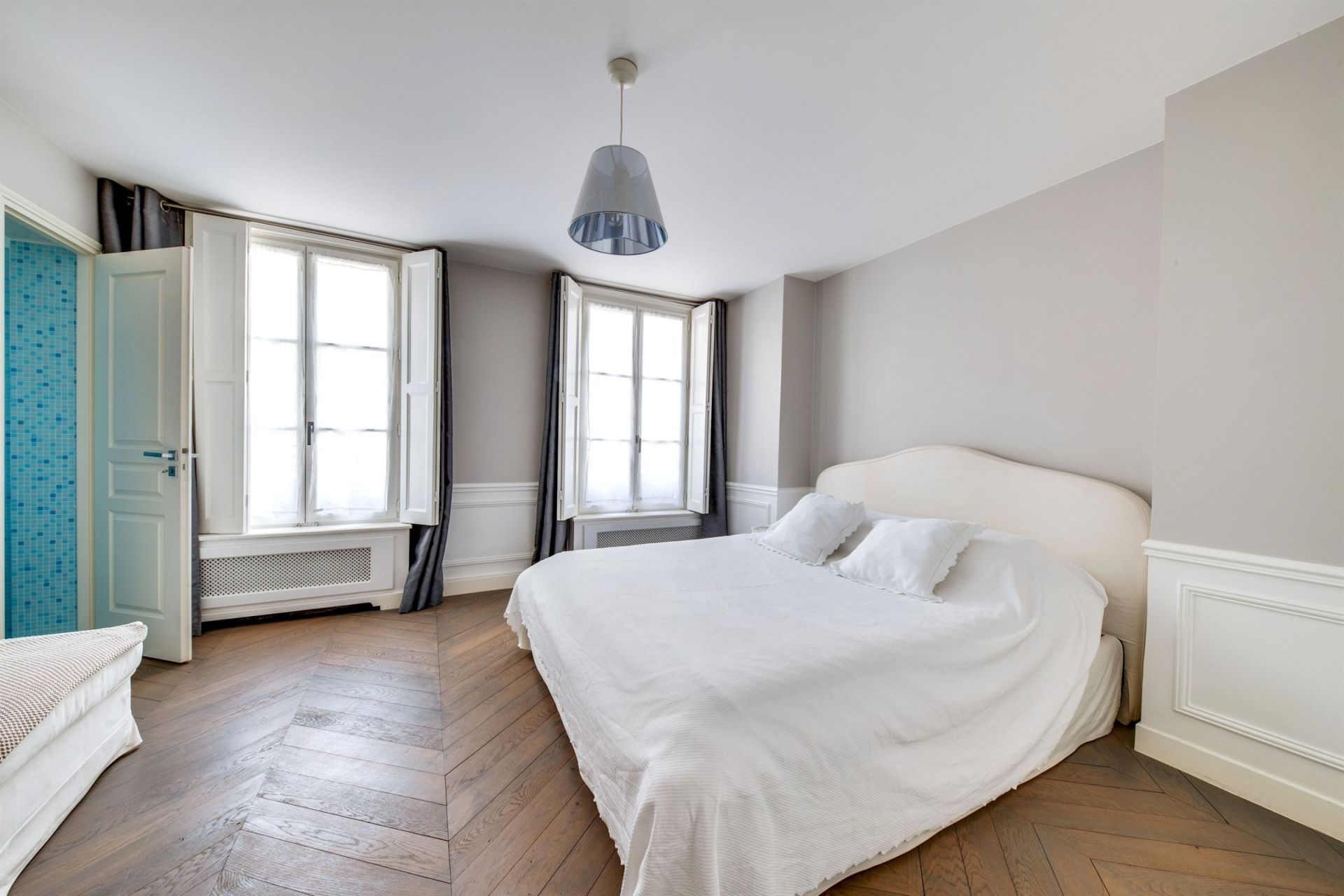 apartment 9 Rooms for rent on PARIS (75008)