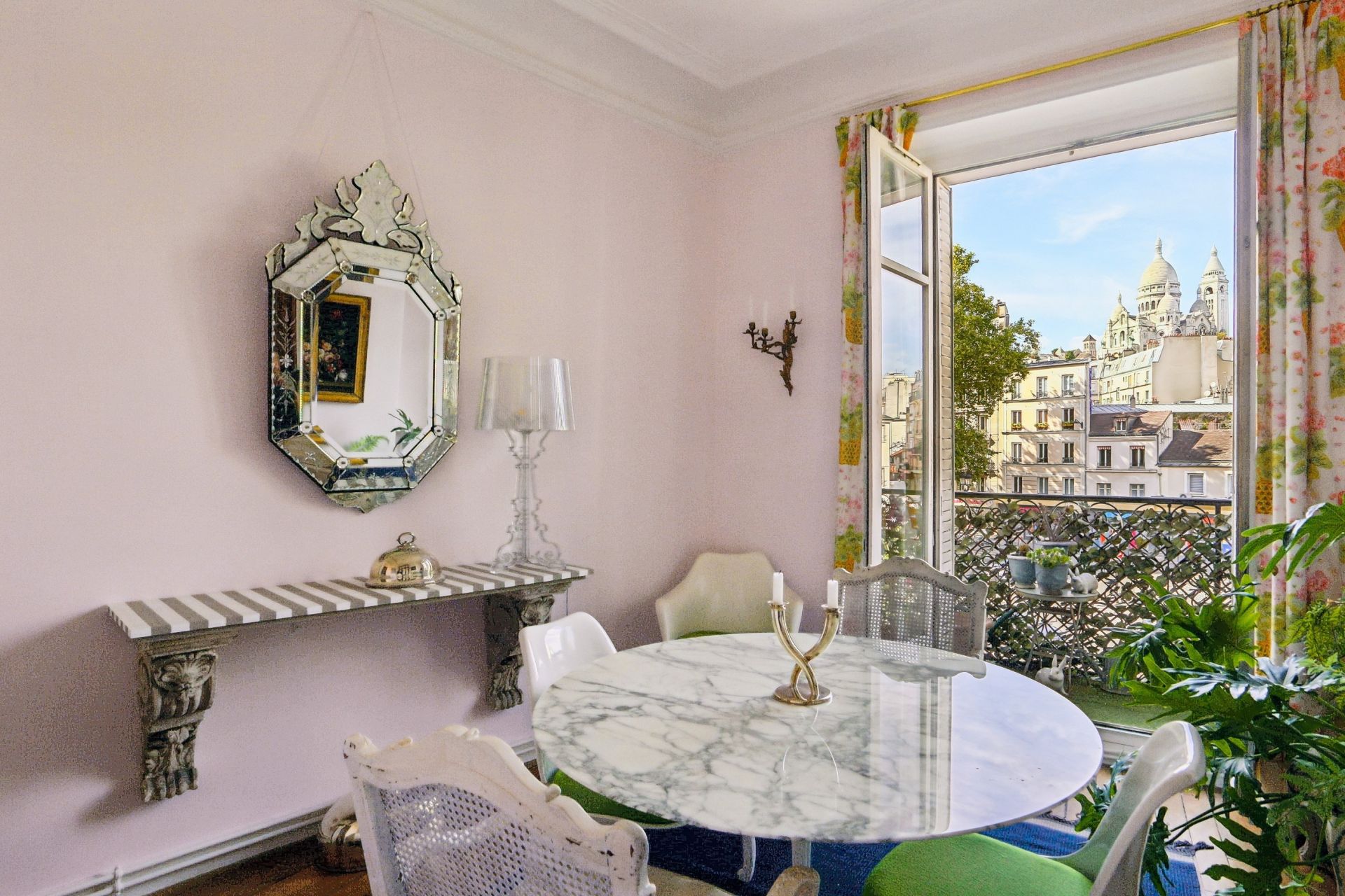 apartment 4 Rooms for sale on PARIS (75009)