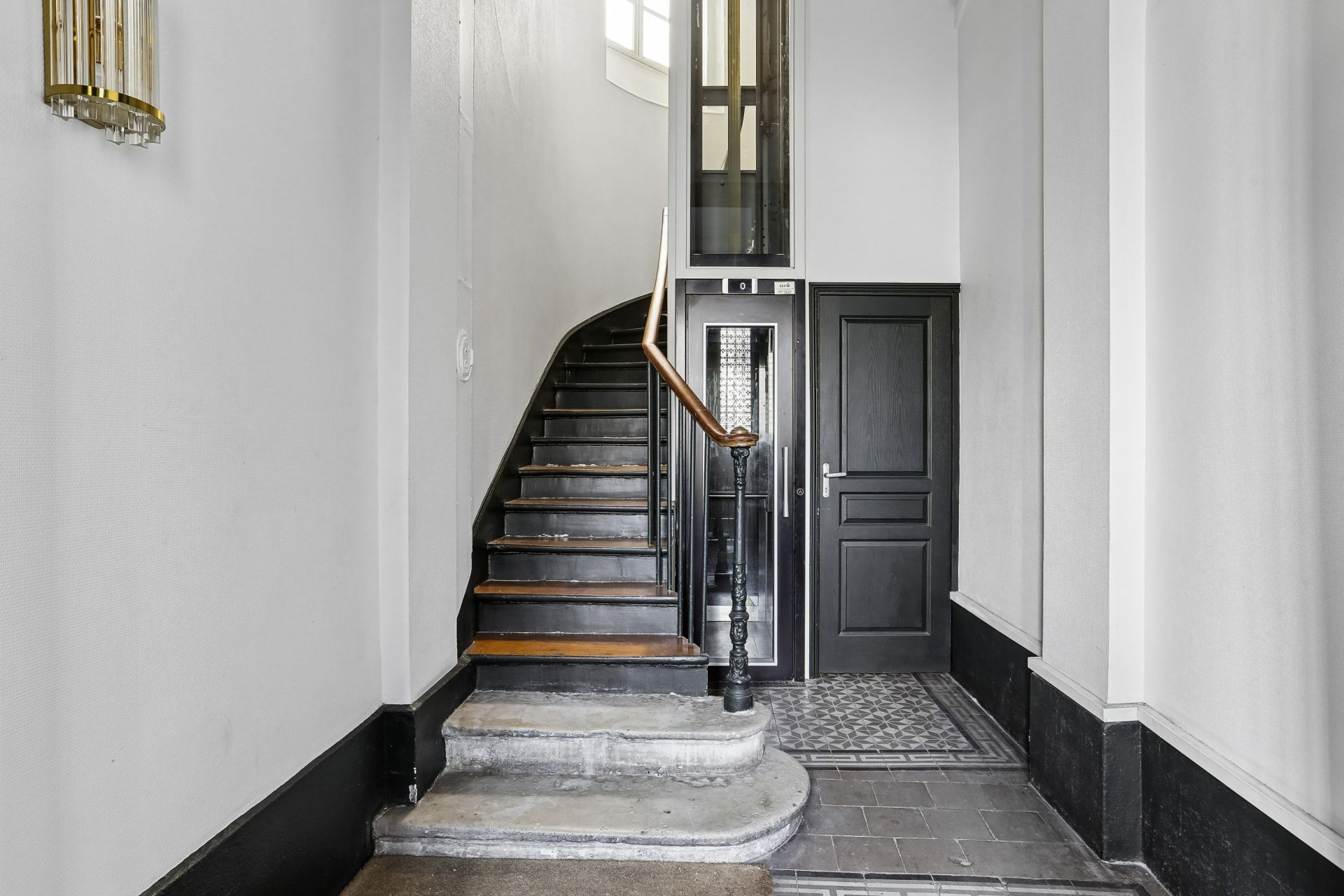 apartment 4 Rooms for sale on PARIS (75009)