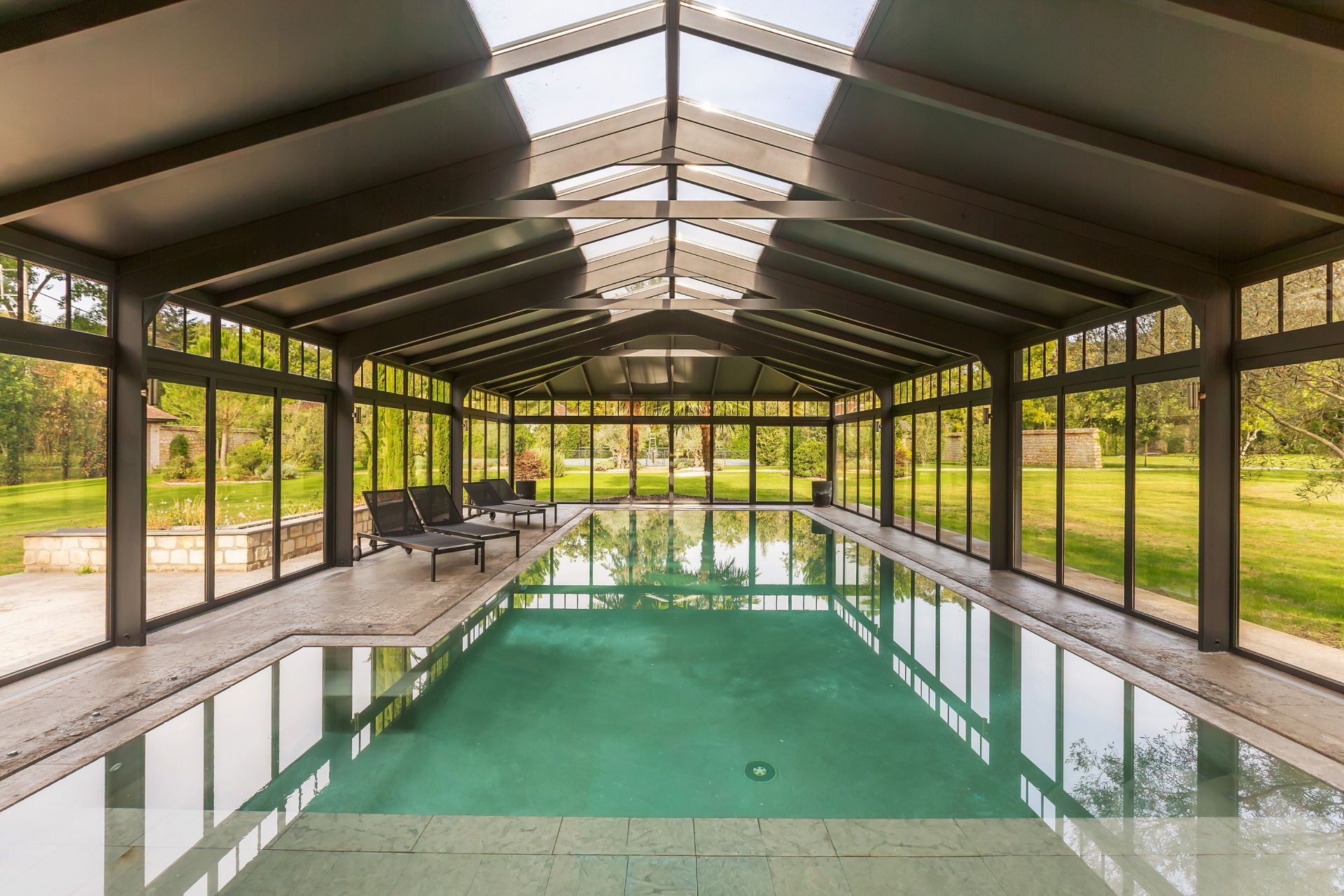 propriété 20 Pièces en vente sur BARBIZON (77630)