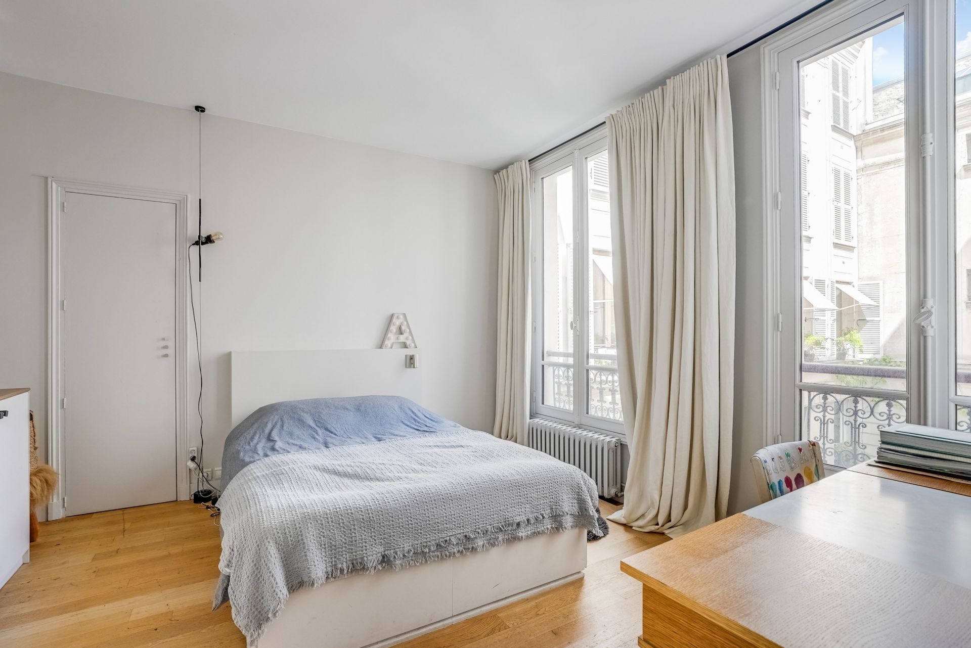 appartement 7 Pièces en vente sur PARIS (75007)