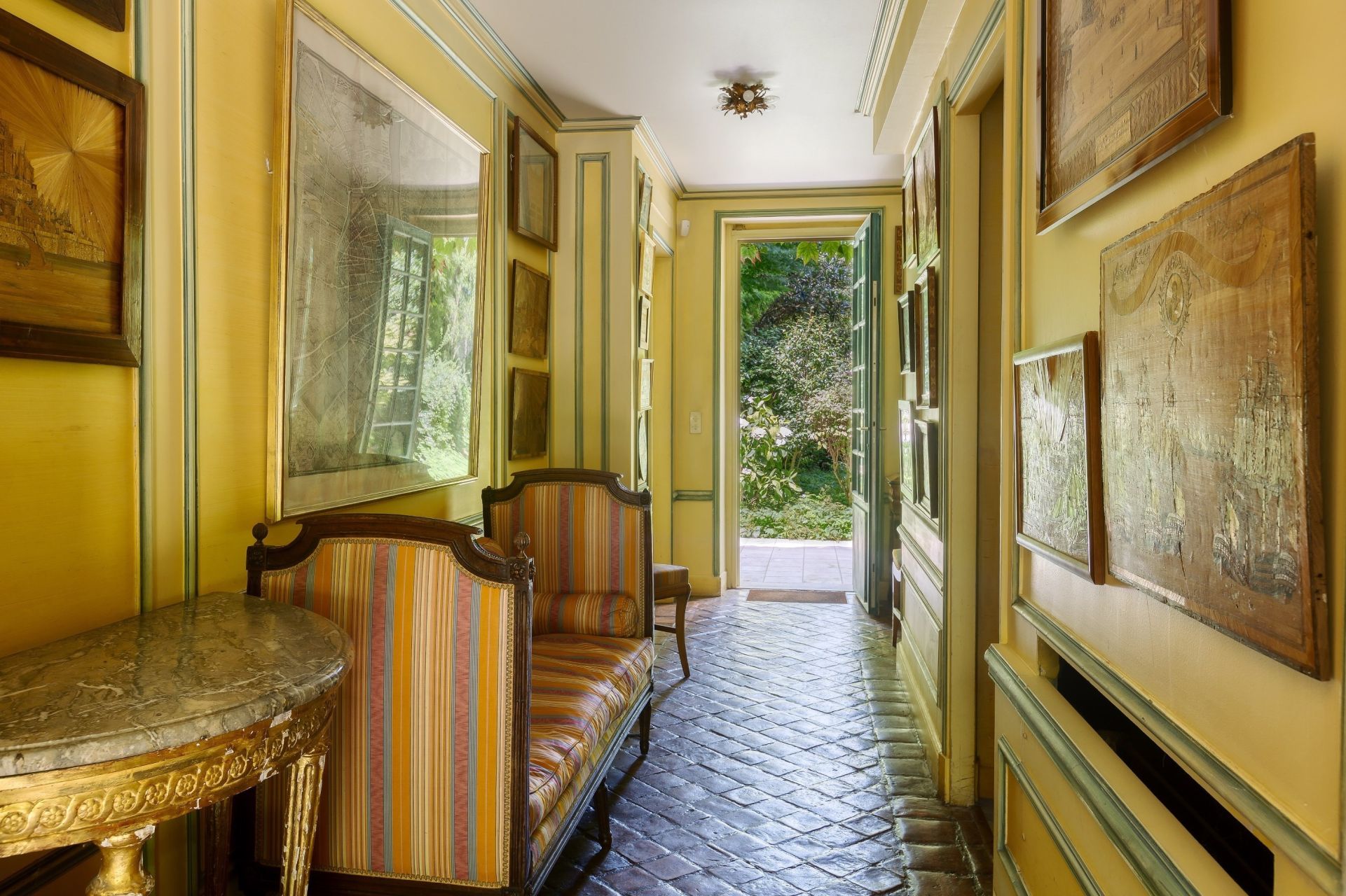 maison 13 Pièces en vente sur PARIS (75007)