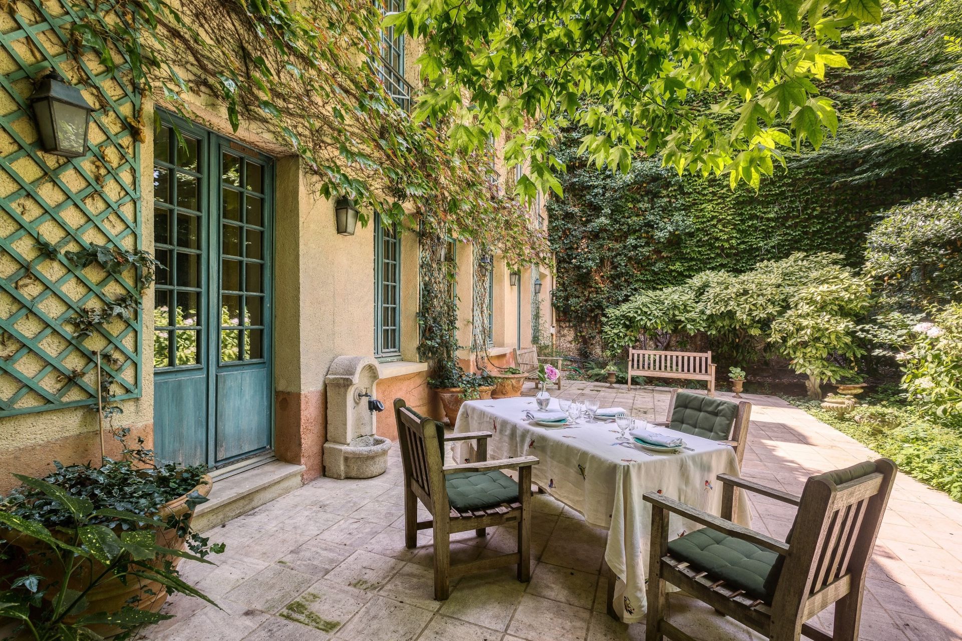 maison 13 Pièces en vente sur PARIS (75007)
