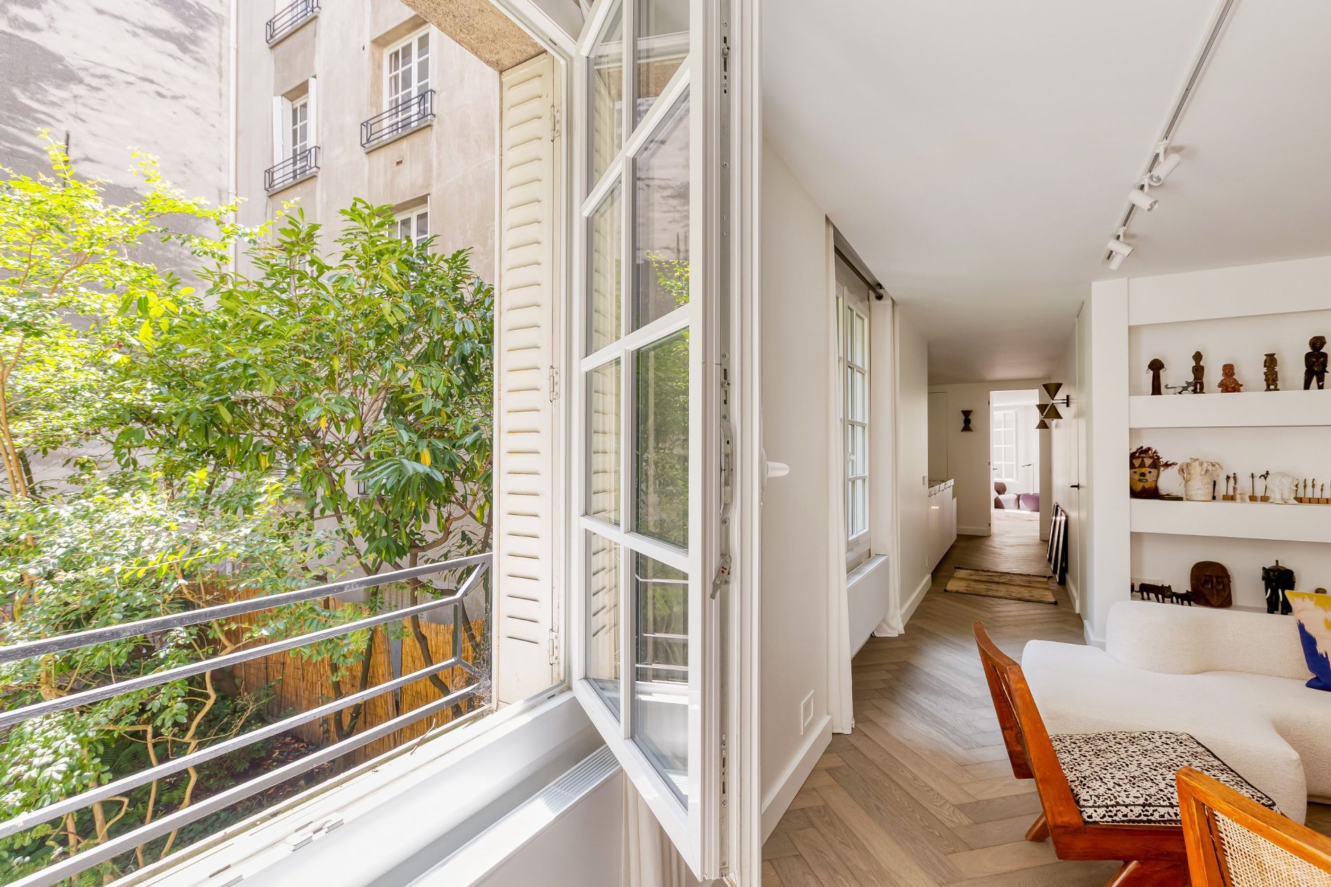 apartment 4 Rooms for sale on PARIS (75004)
