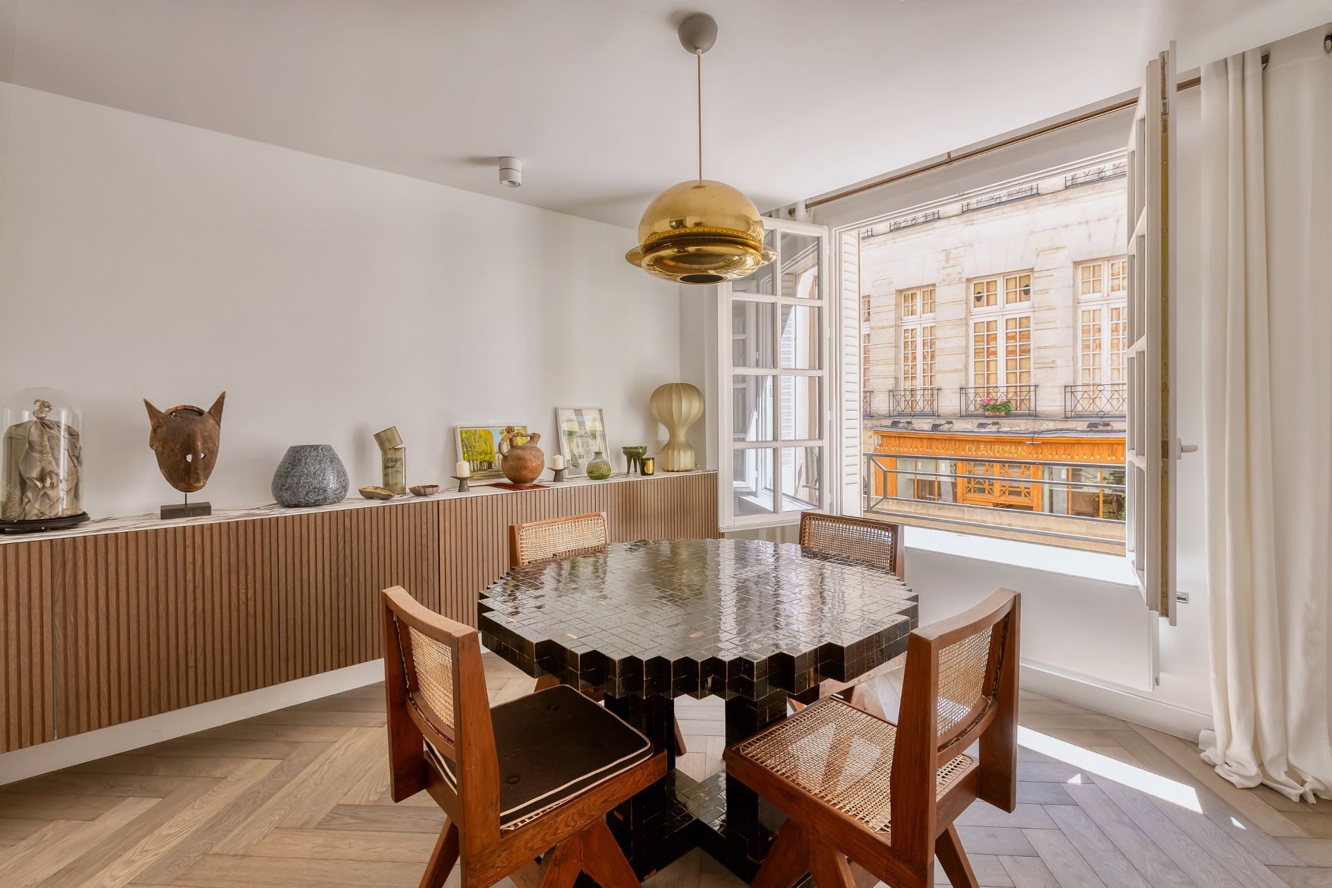apartment 4 Rooms for sale on PARIS (75004)
