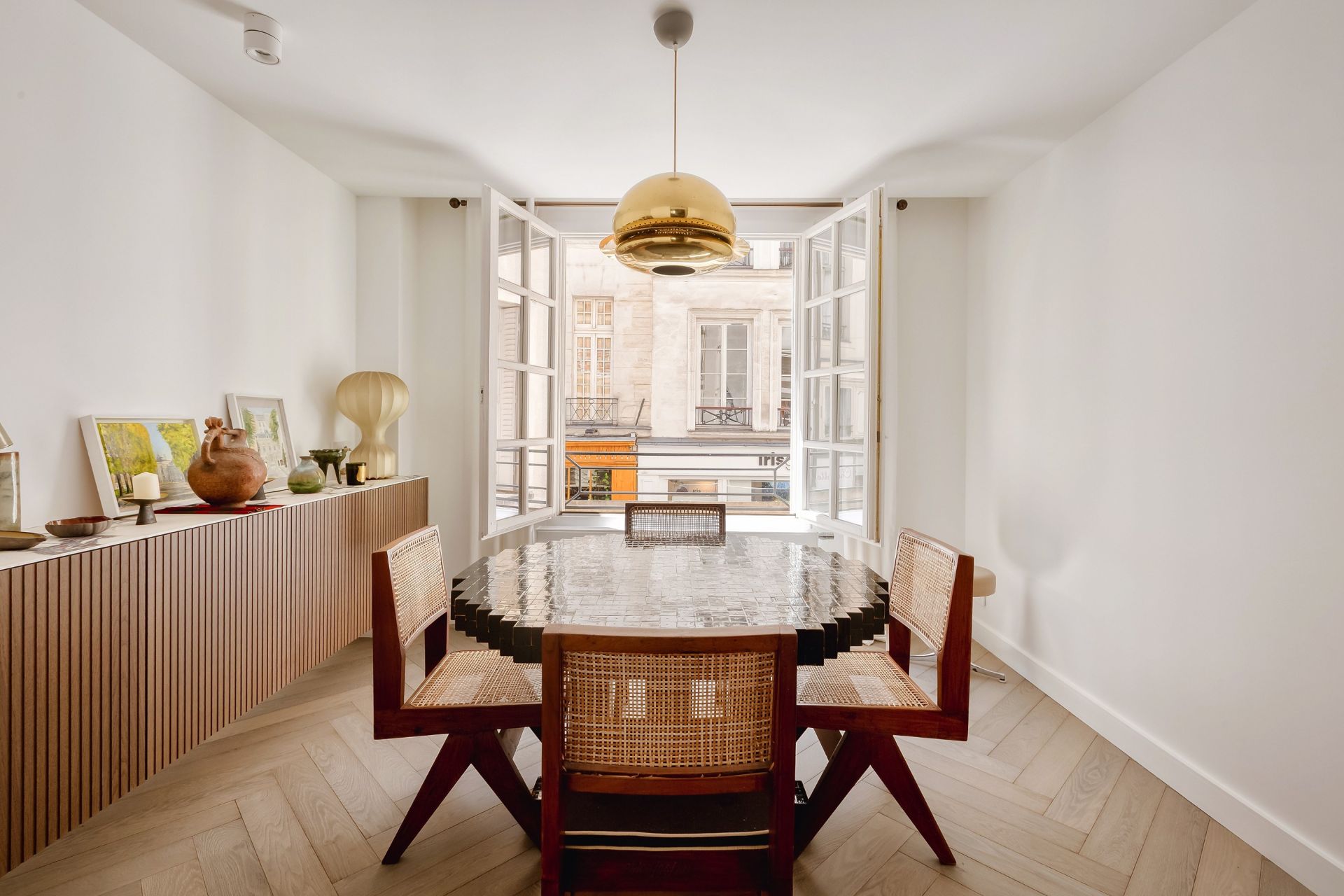 apartment 4 Rooms for sale on PARIS (75004)