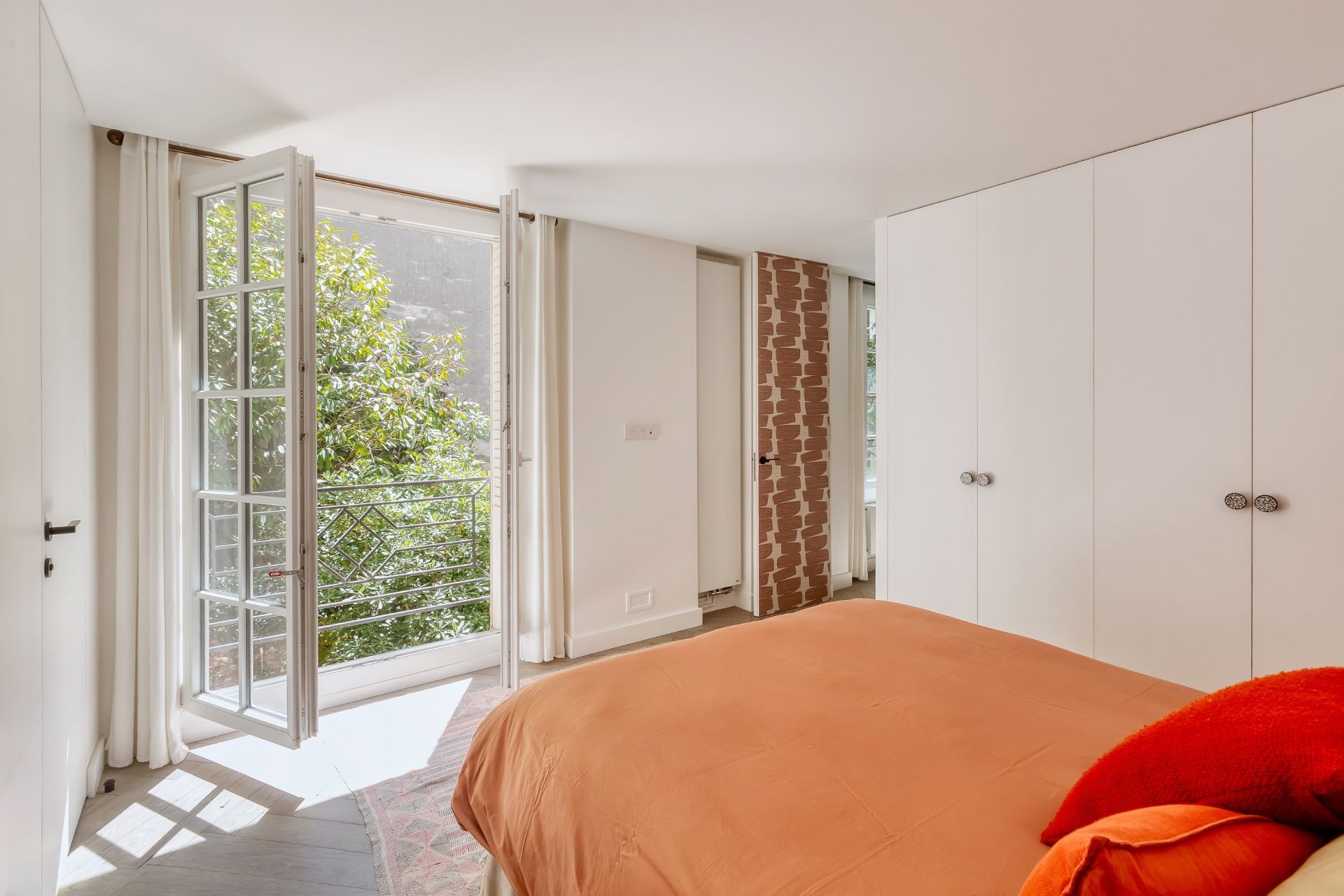 apartment 4 Rooms for sale on PARIS (75004)