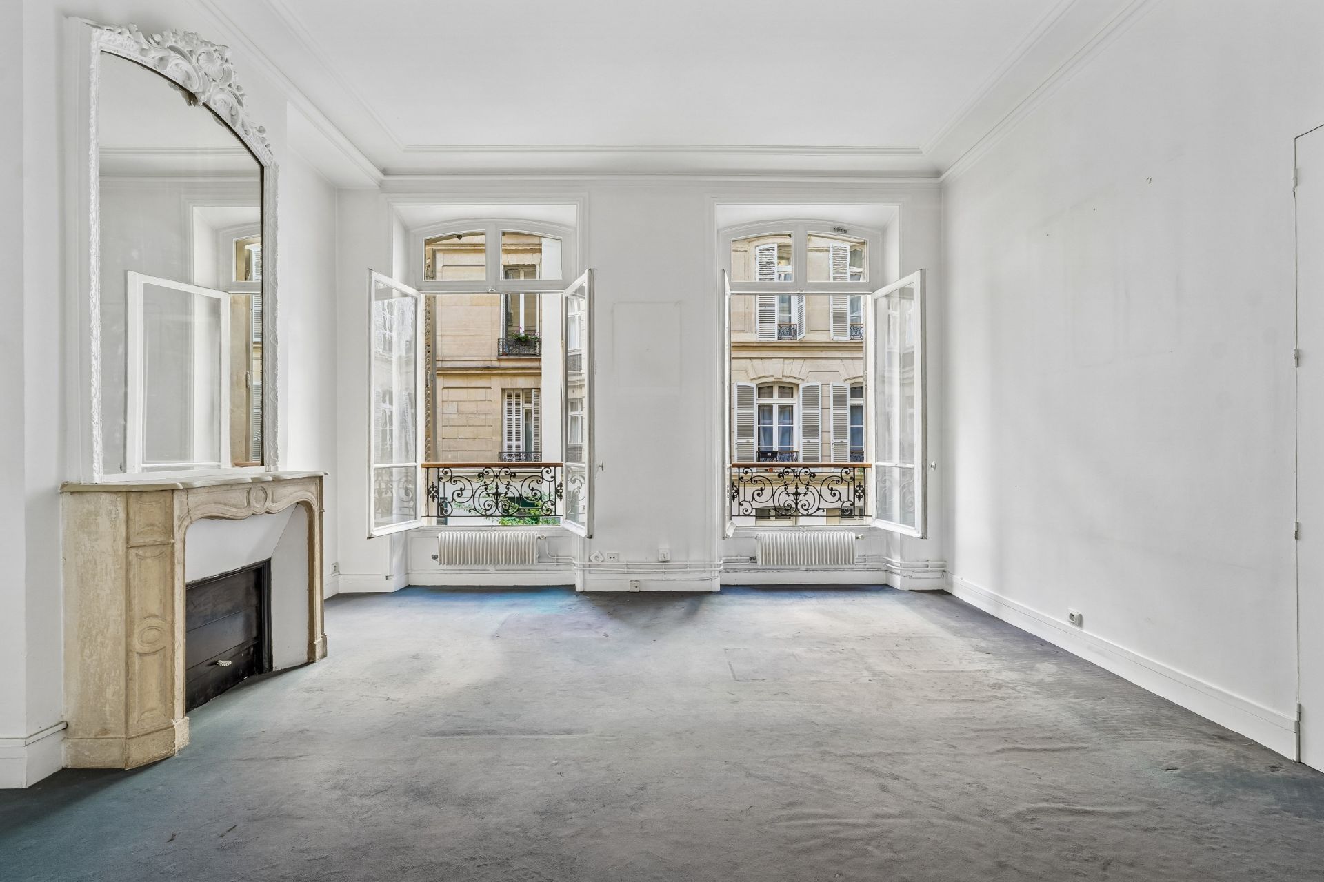 appartement 6 Pièces en vente sur PARIS (75008)