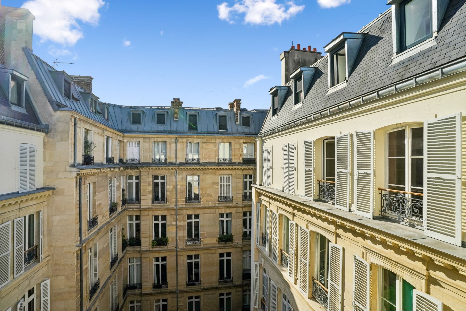 appartement 2 Pièces en vente sur PARIS (75008)
